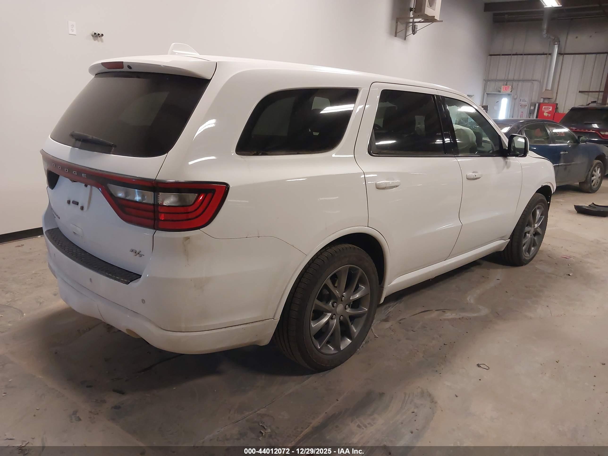 DODGE DURANGO image 4