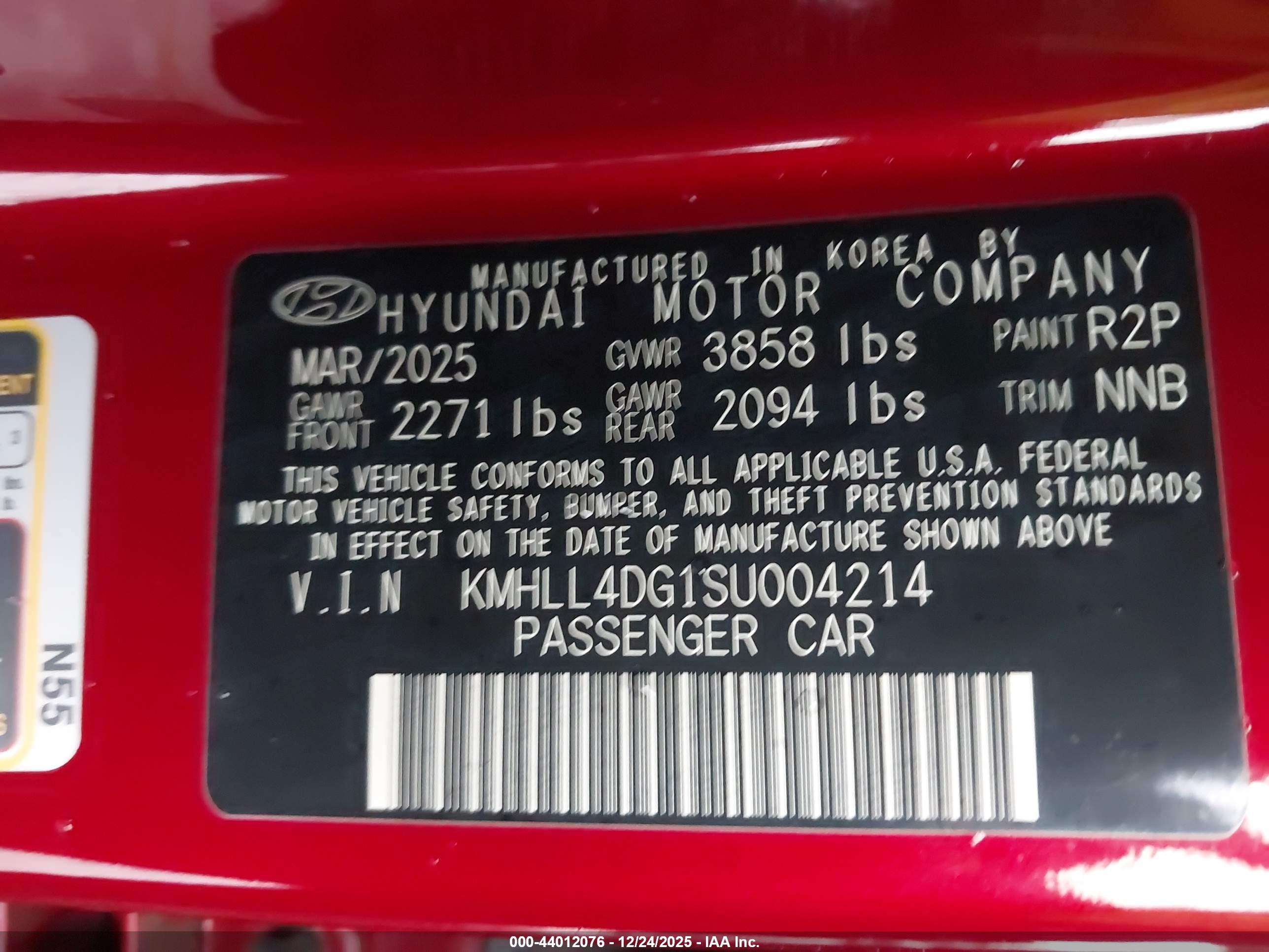 HYUNDAI ELANTRA image 9