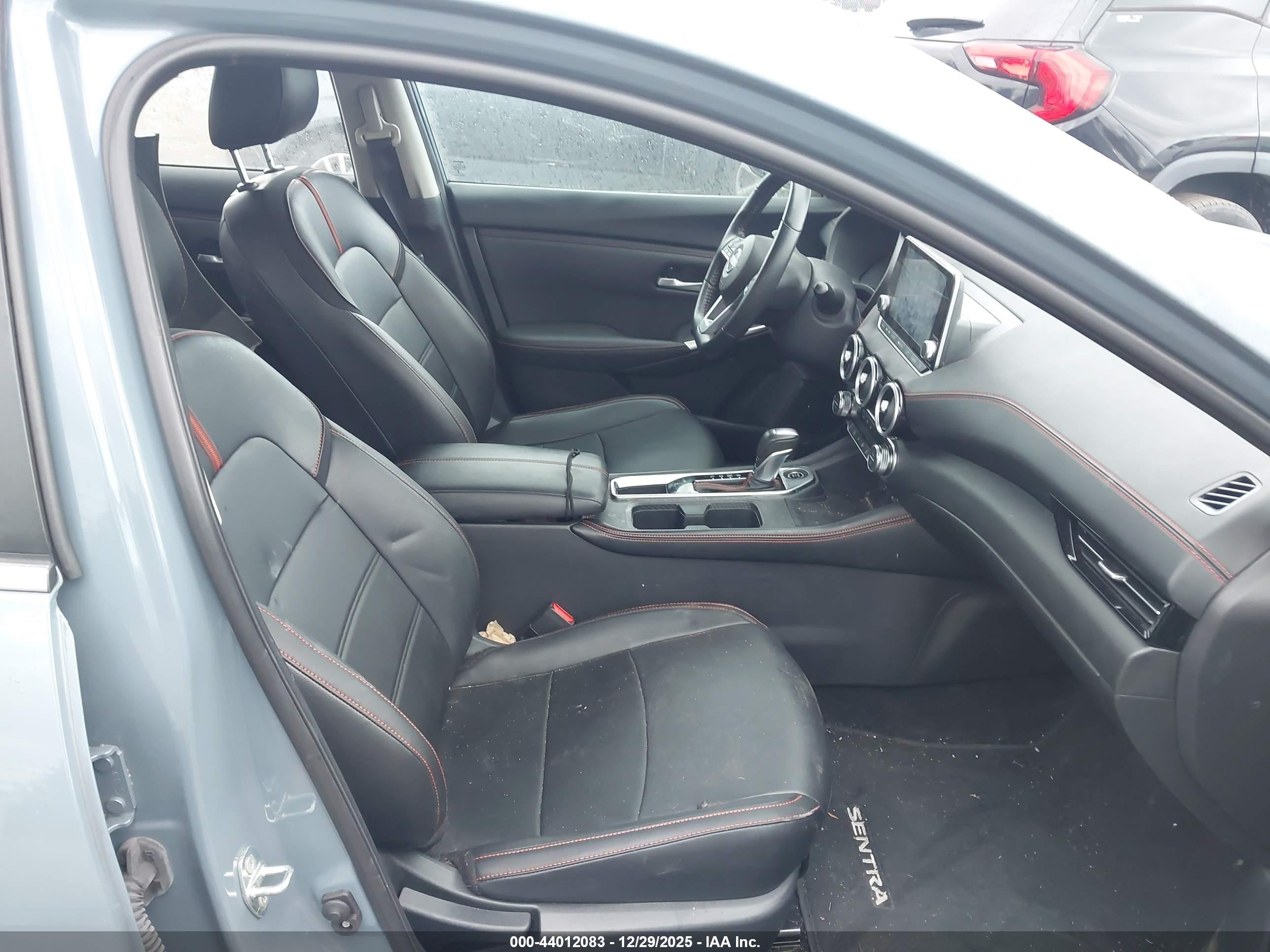 NISSAN SENTRA image 5
