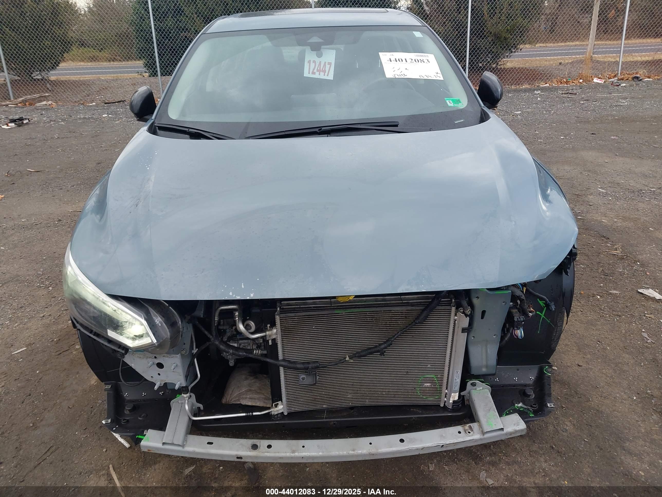 NISSAN SENTRA image 6