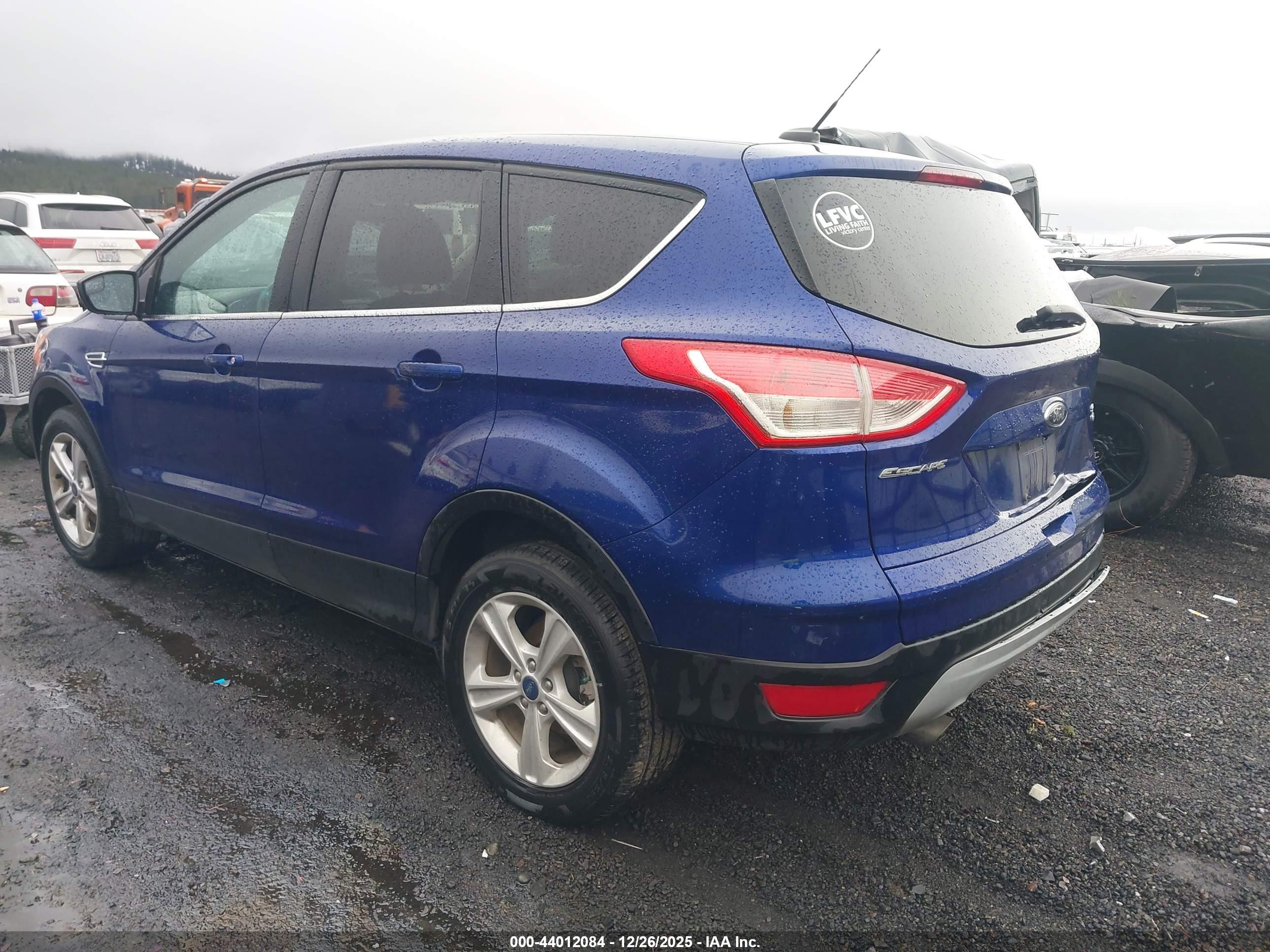 FORD ESCAPE image 3