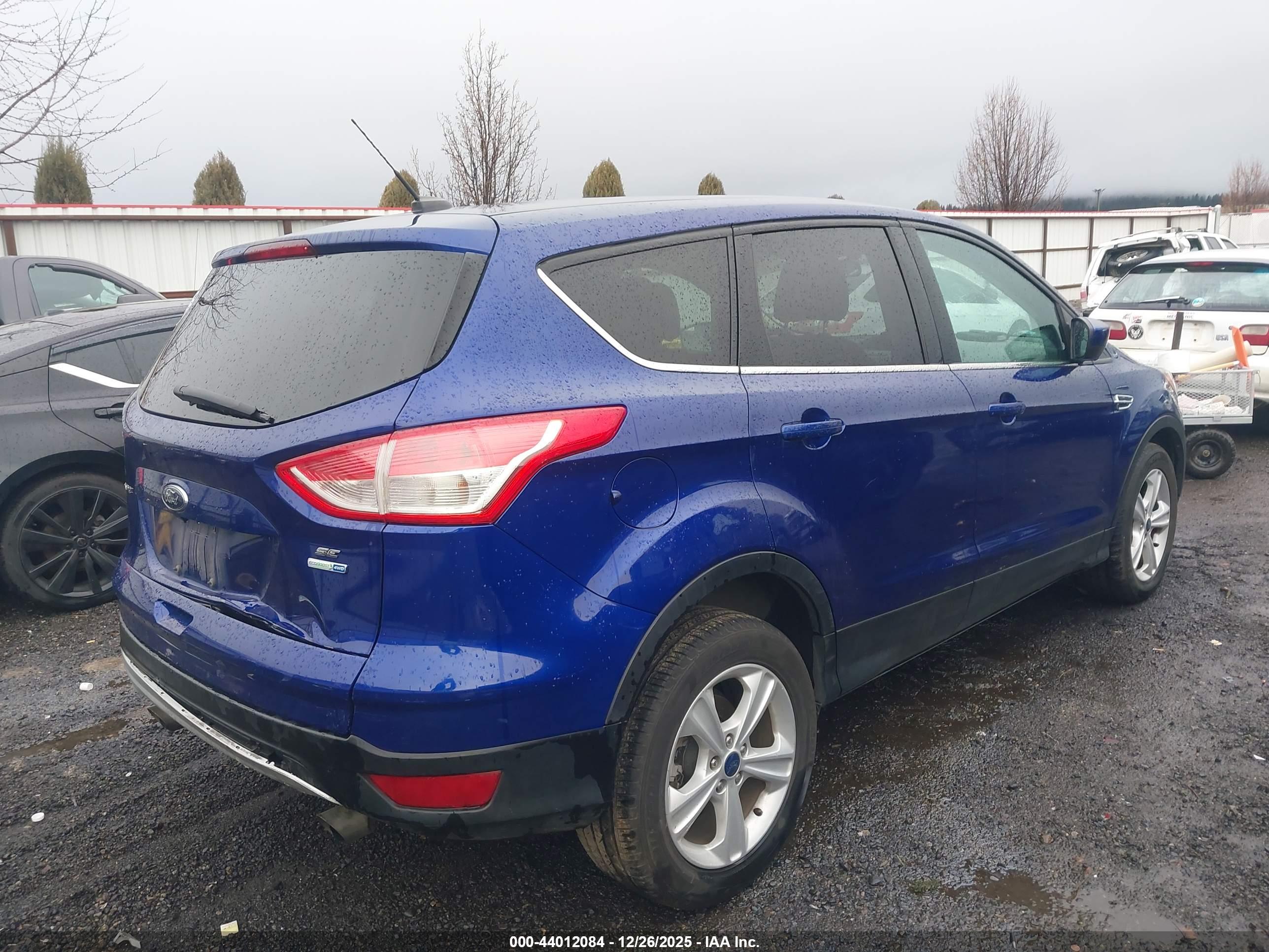 FORD ESCAPE image 4