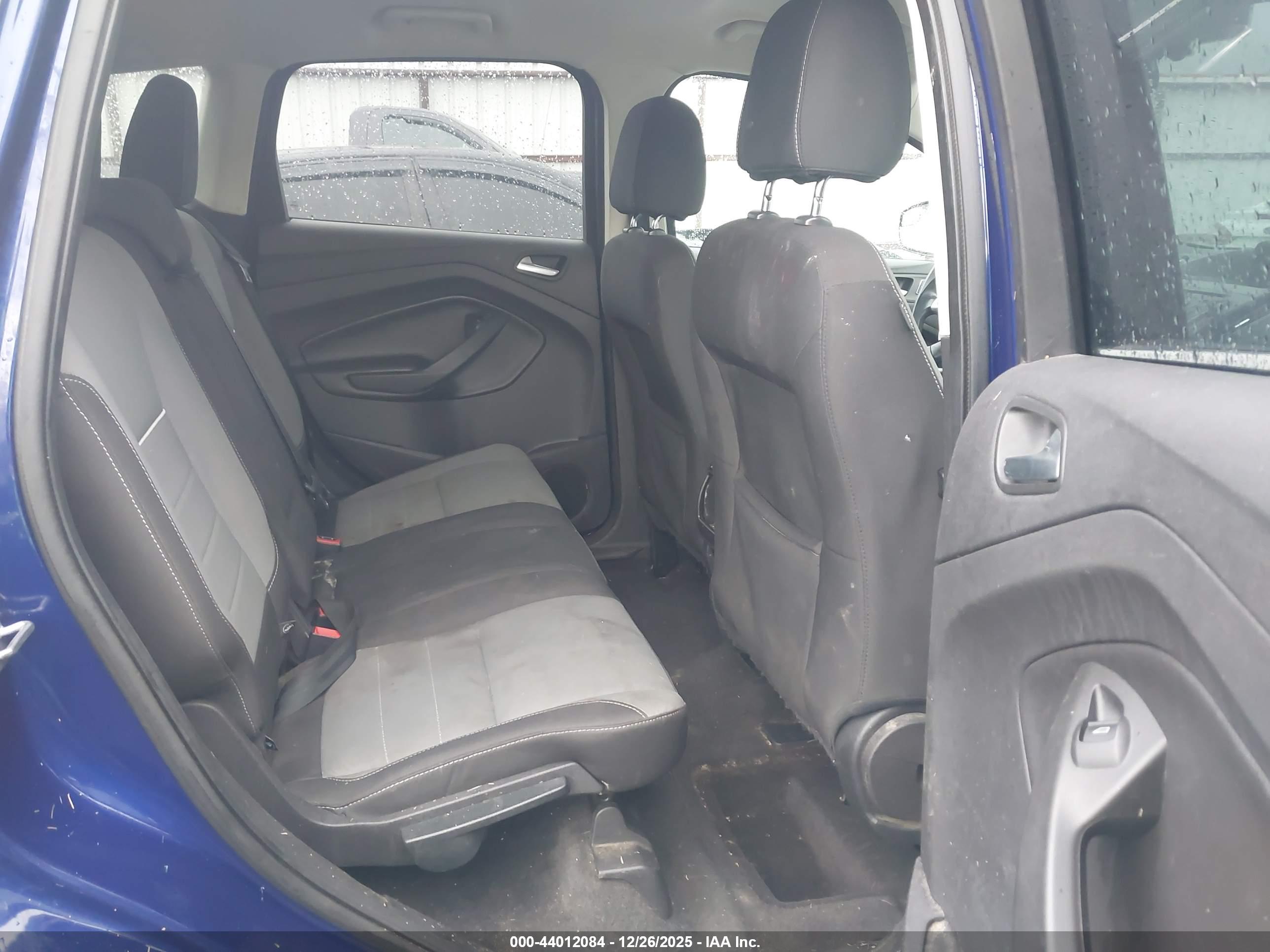 FORD ESCAPE image 8