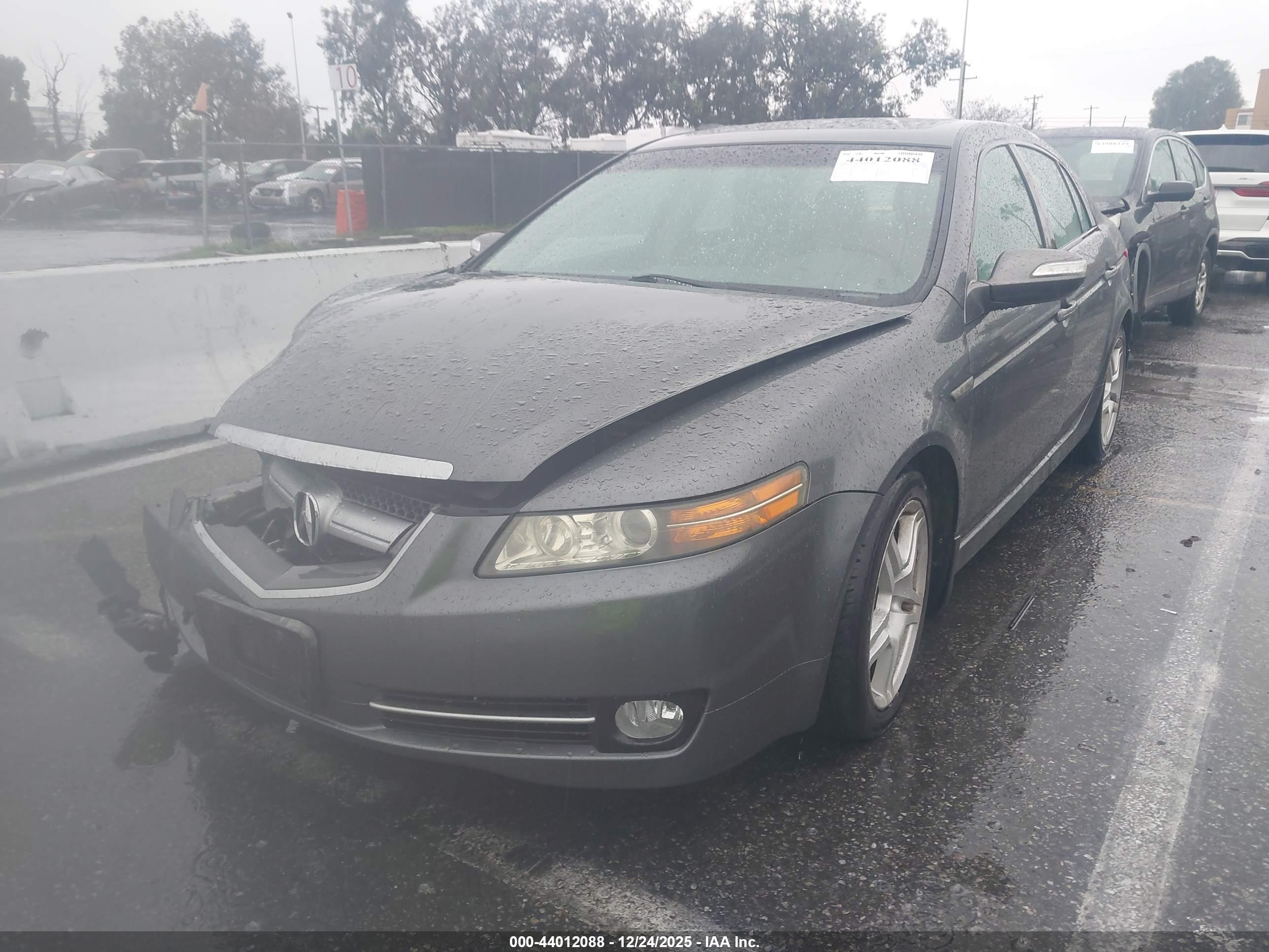 ACURA TL image 2