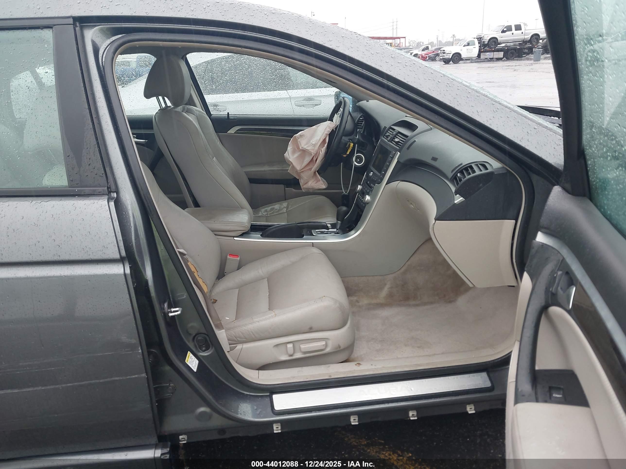 ACURA TL image 5