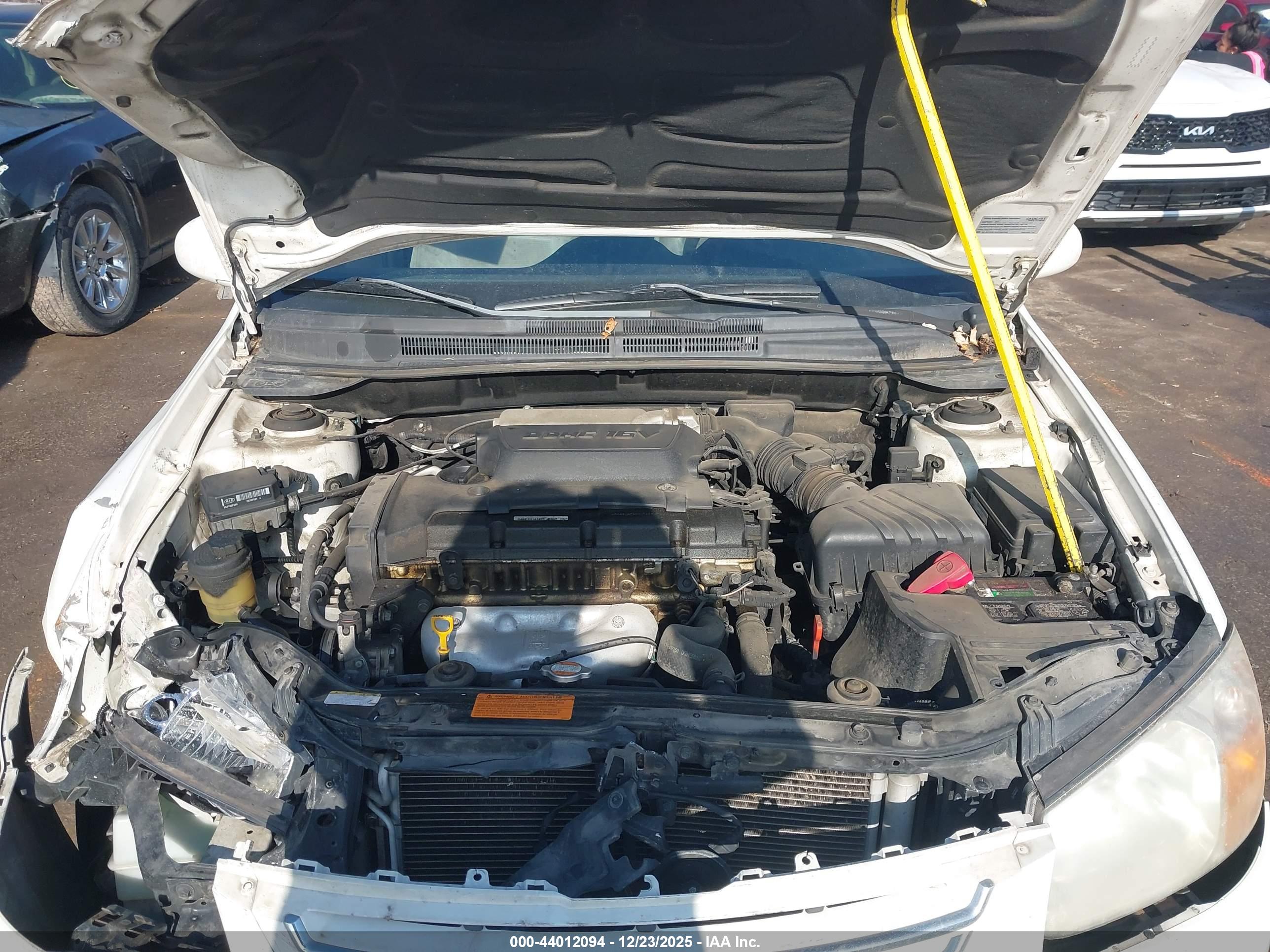 KIA SPECTRA image 10