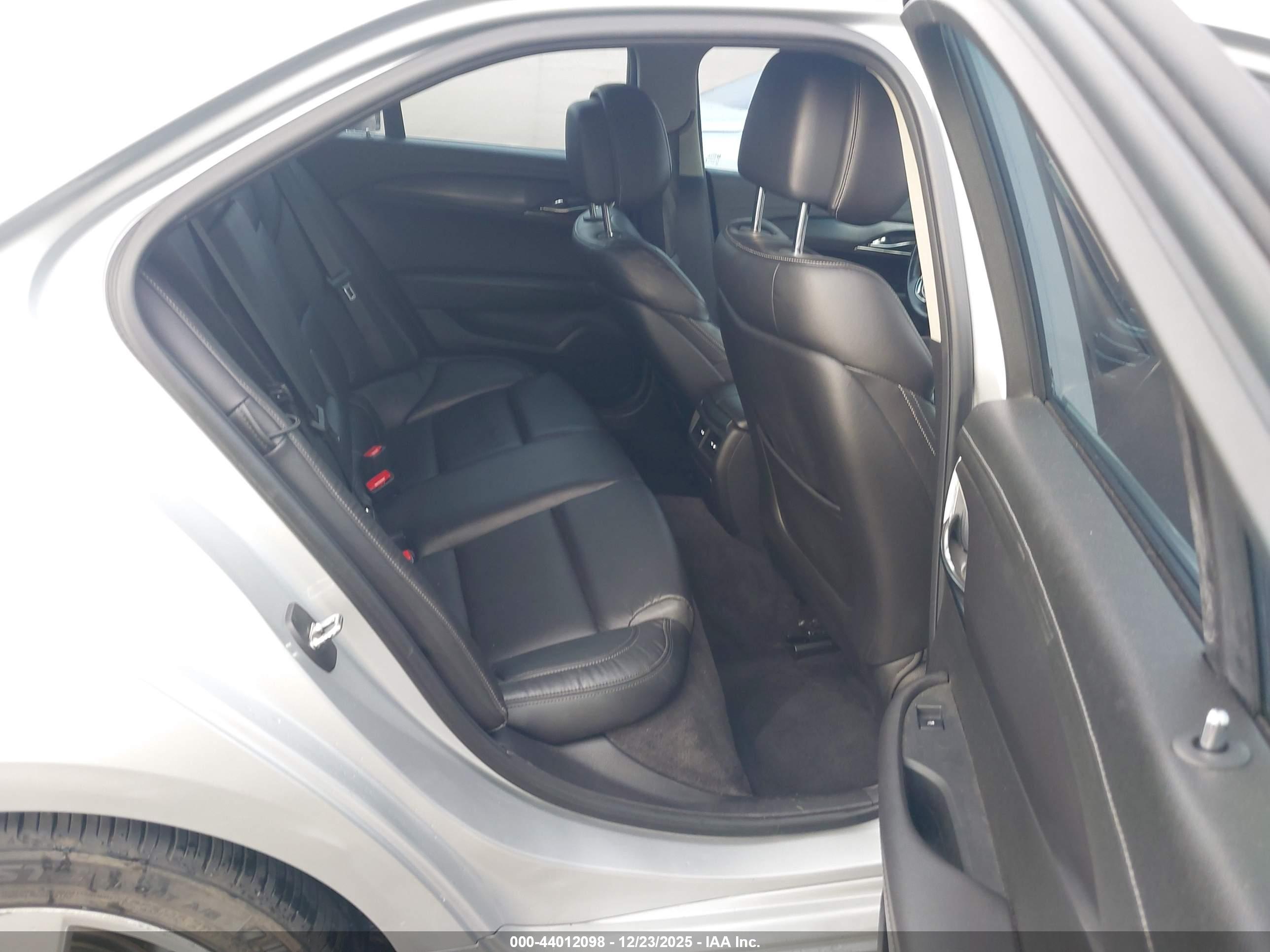 CADILLAC ATS image 8