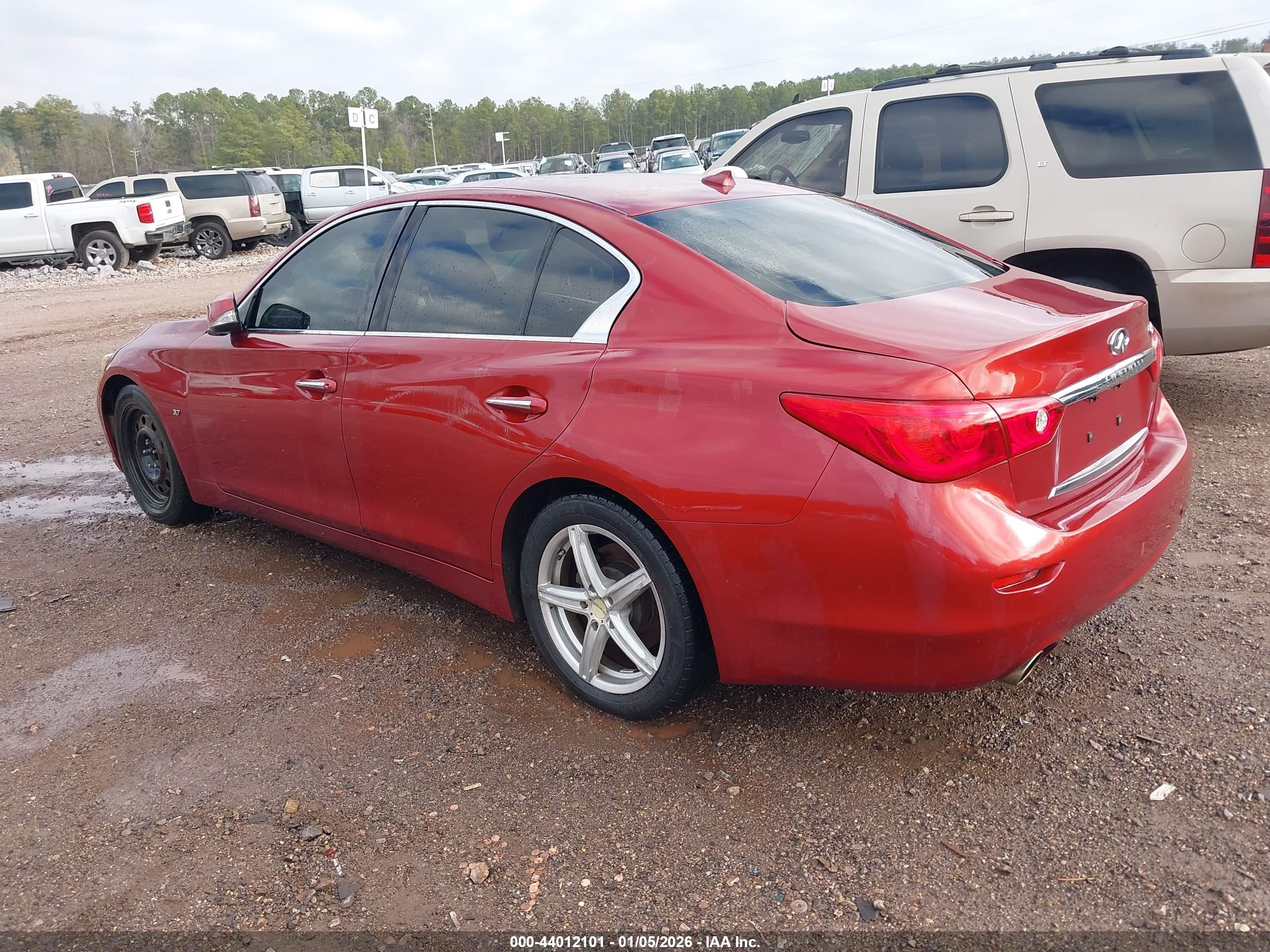 INFINITI Q50 image 3