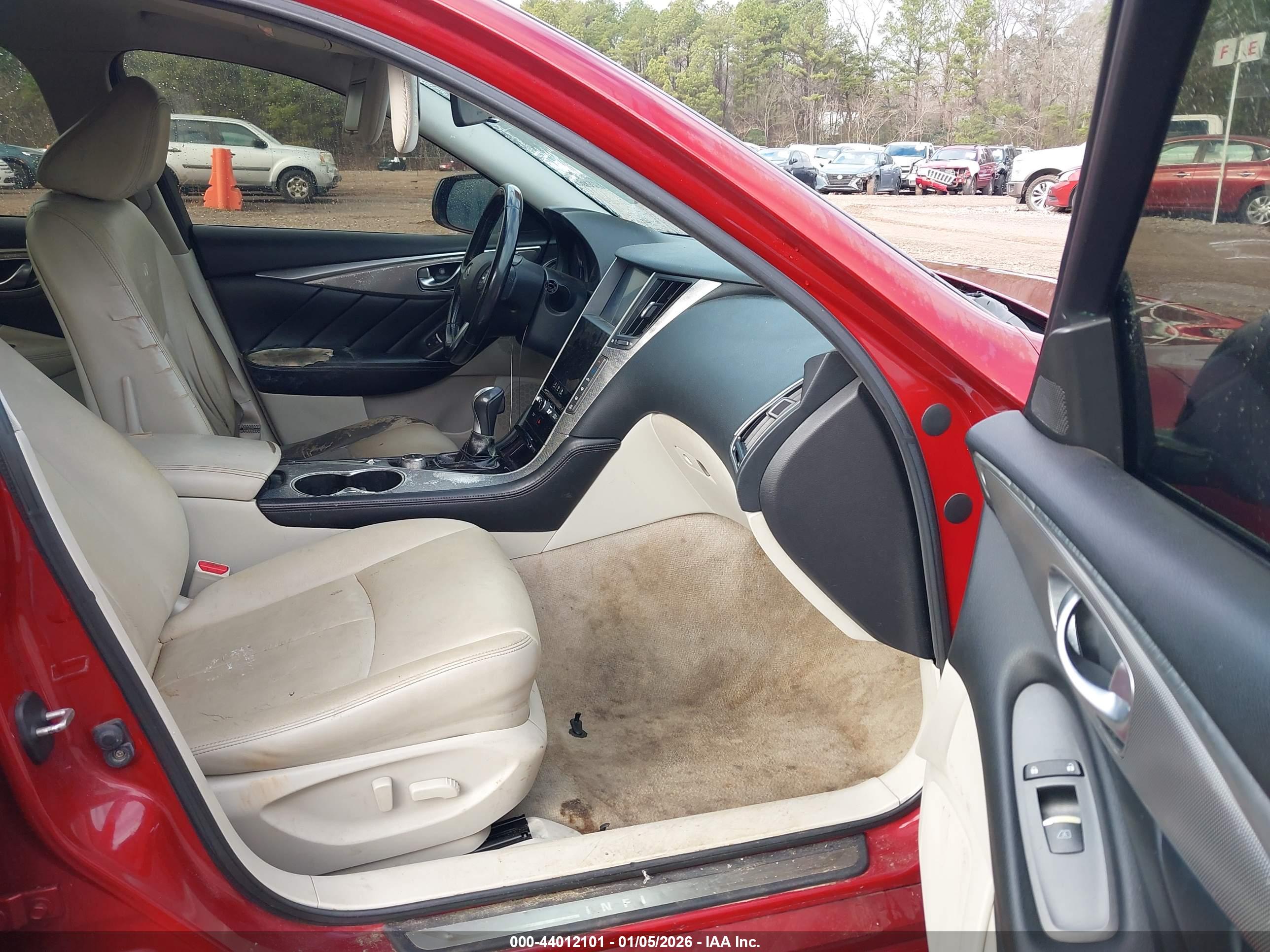INFINITI Q50 image 5
