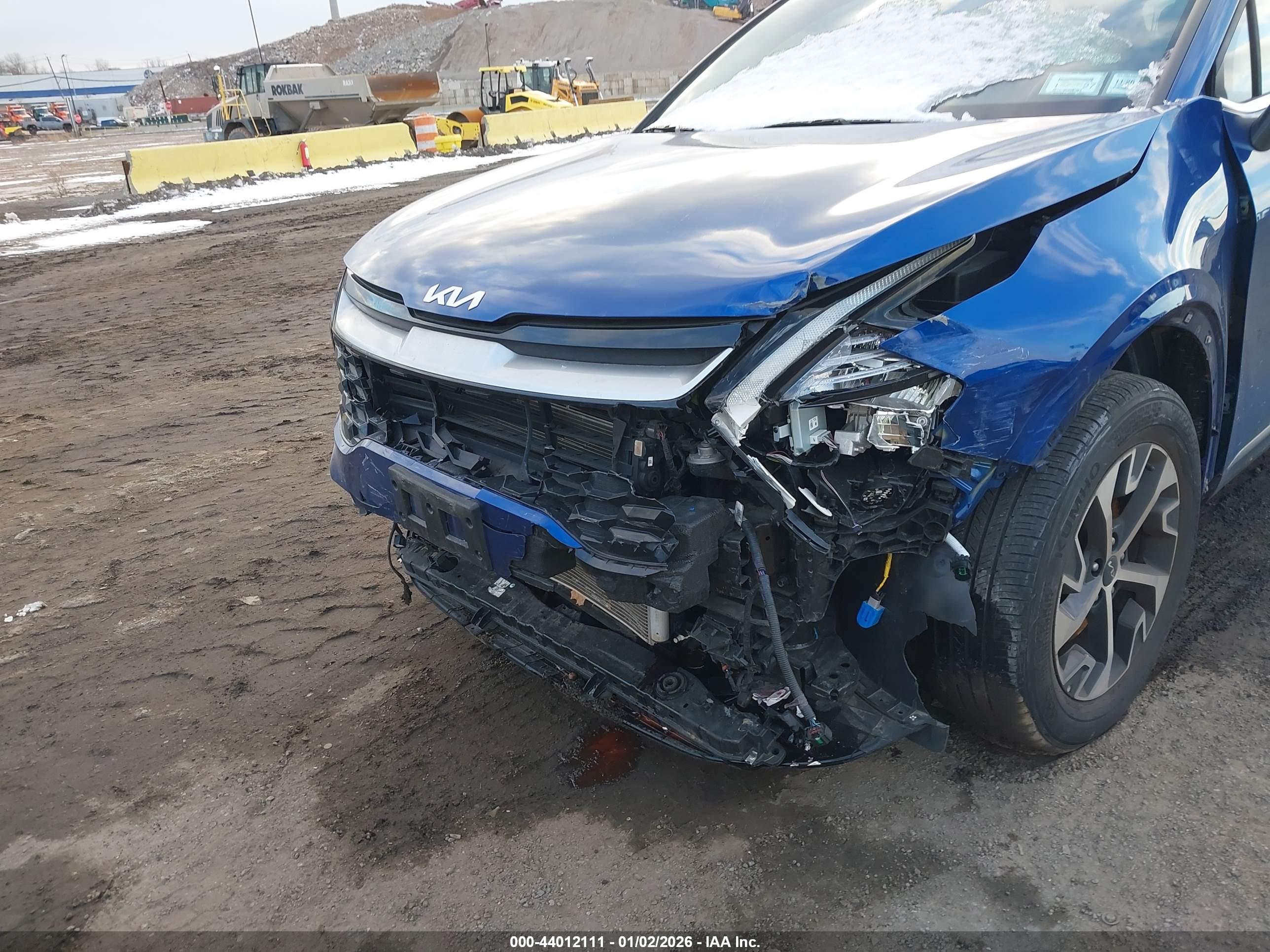 KIA SPORTAGE image 6