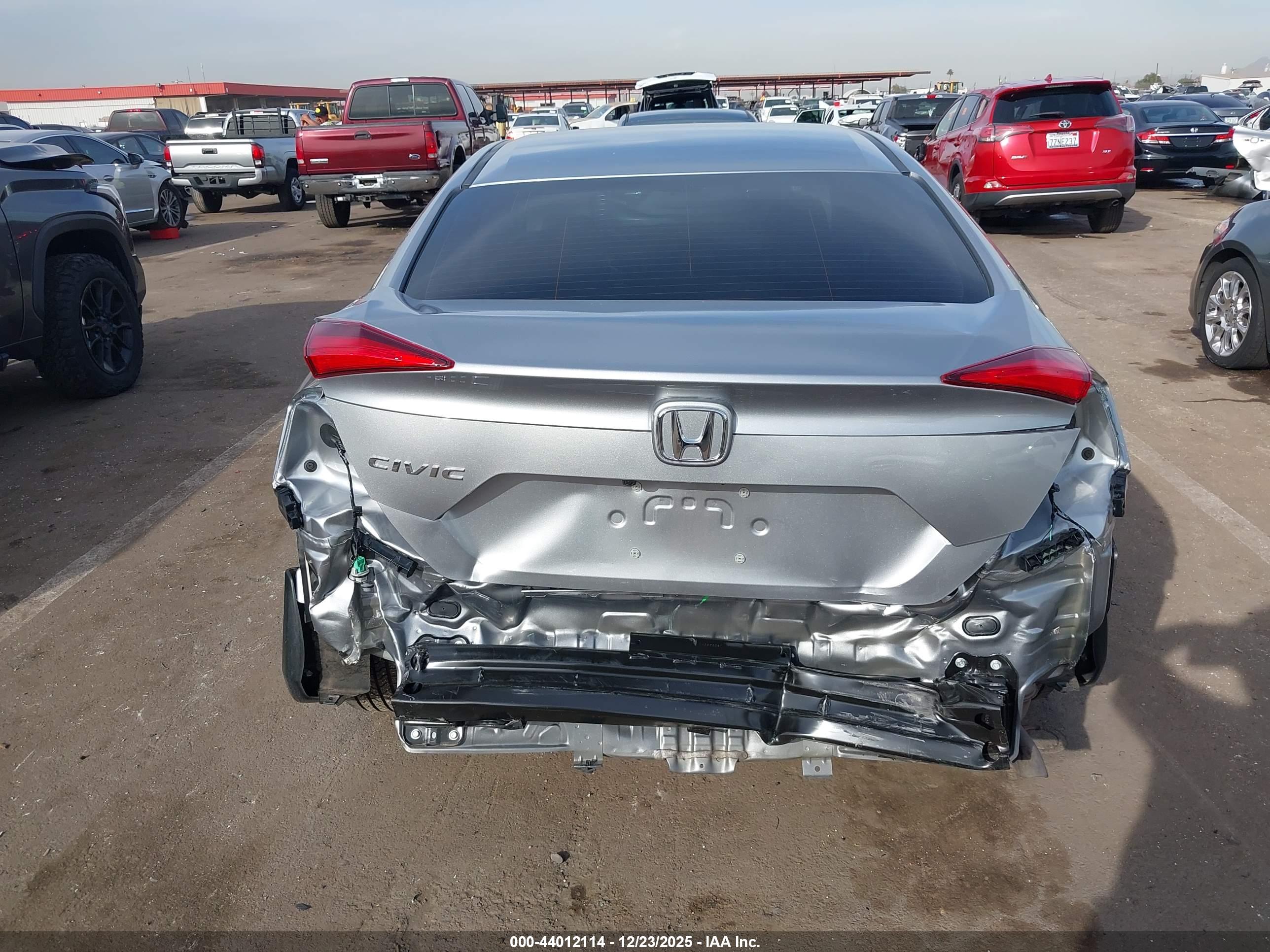 HONDA CIVIC image 6
