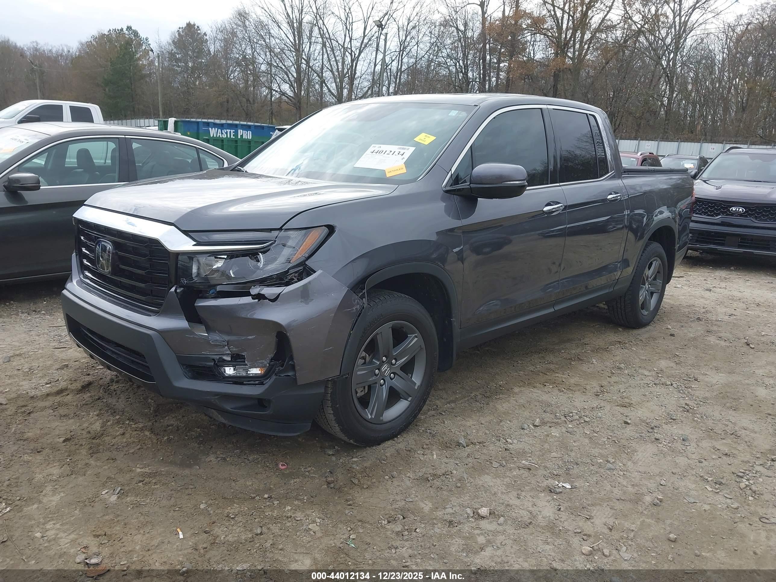 HONDA RIDGELINE image 2