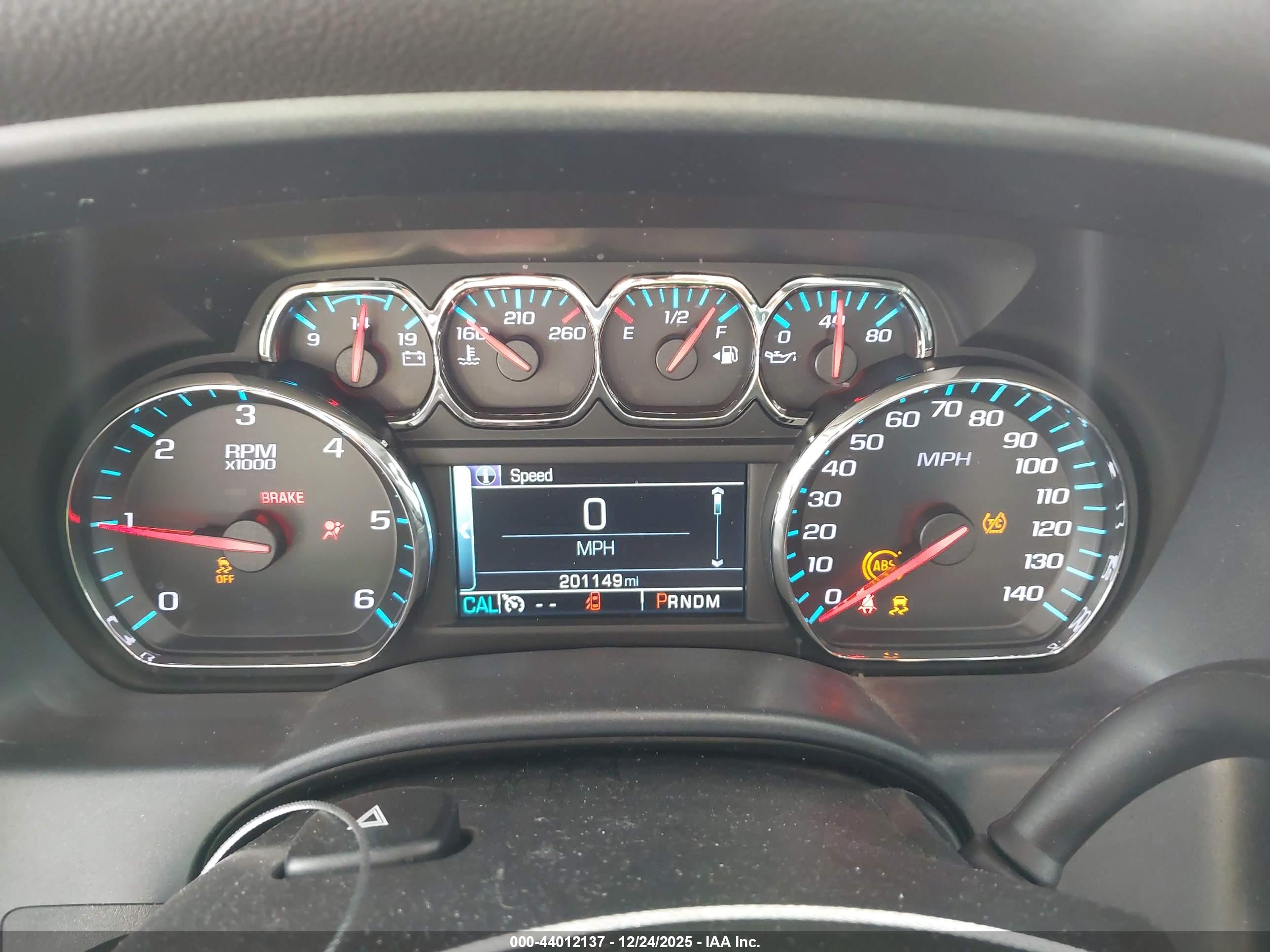 CHEVROLET SILVERADO image 7