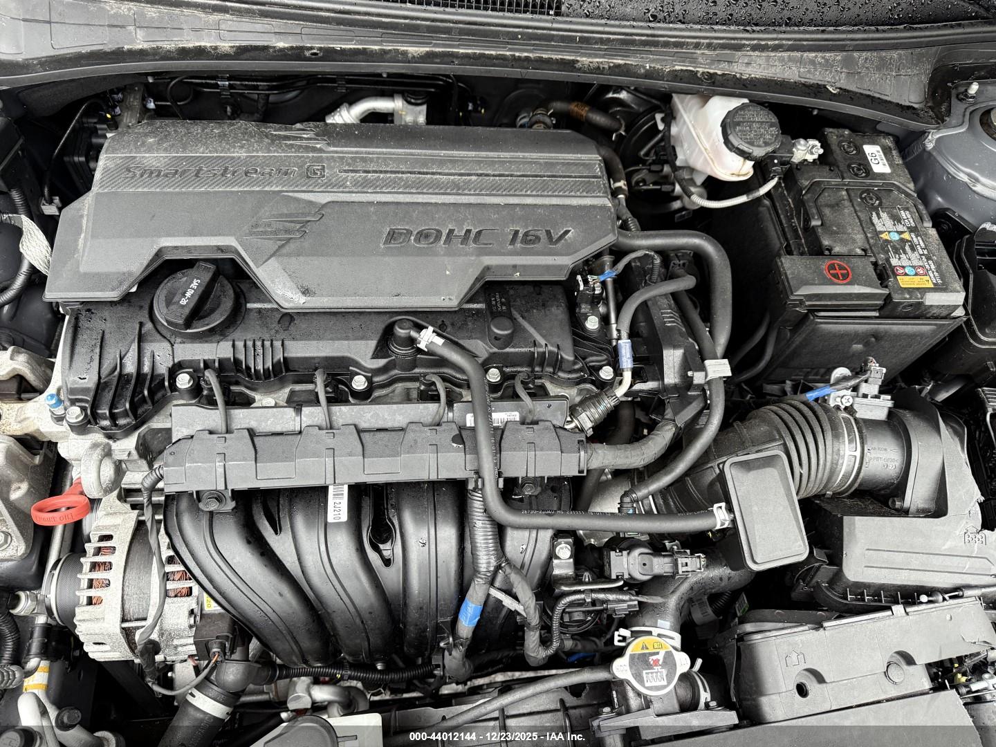 HYUNDAI ELANTRA image 10