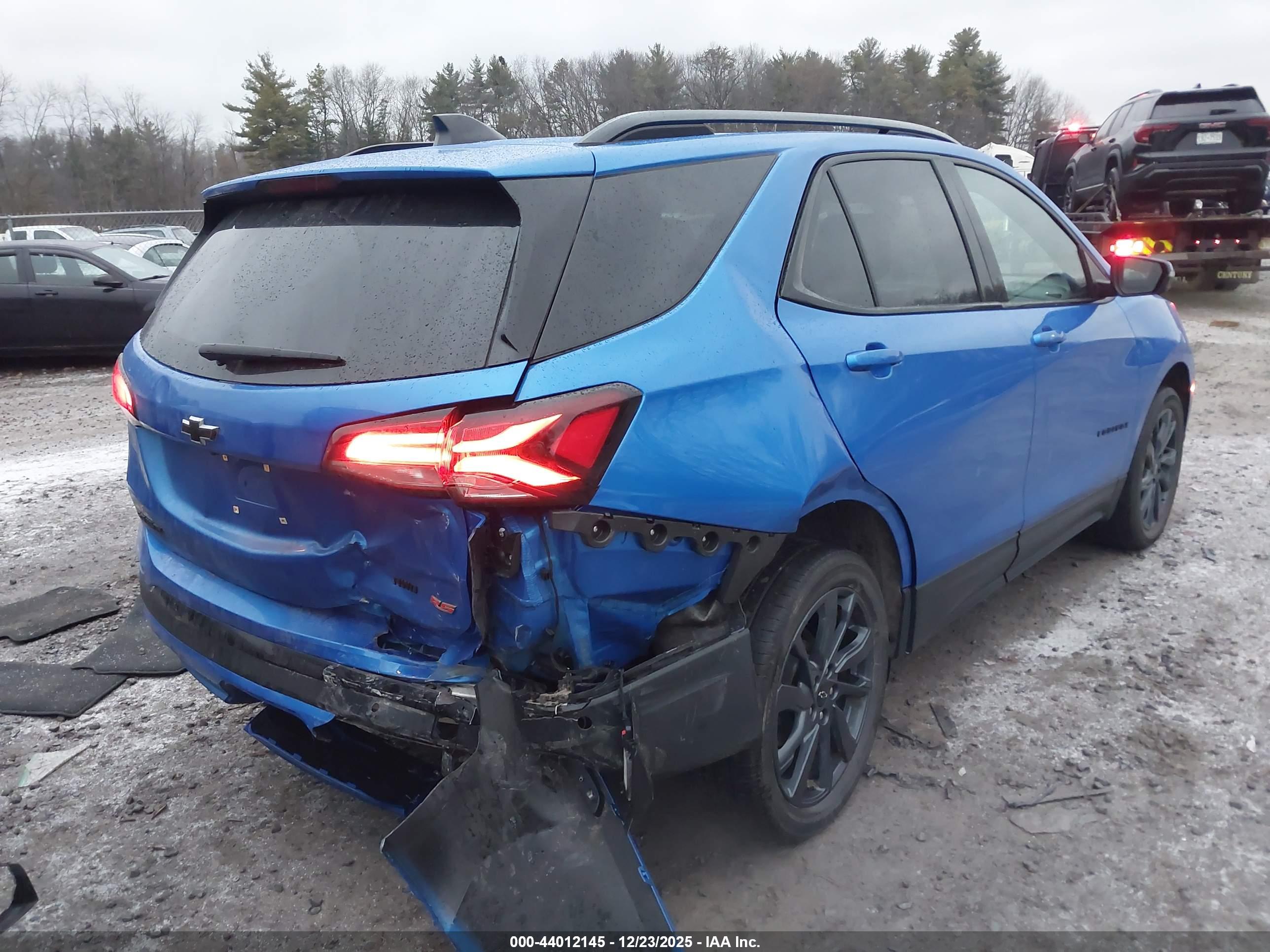 CHEVROLET EQUINOX image 4