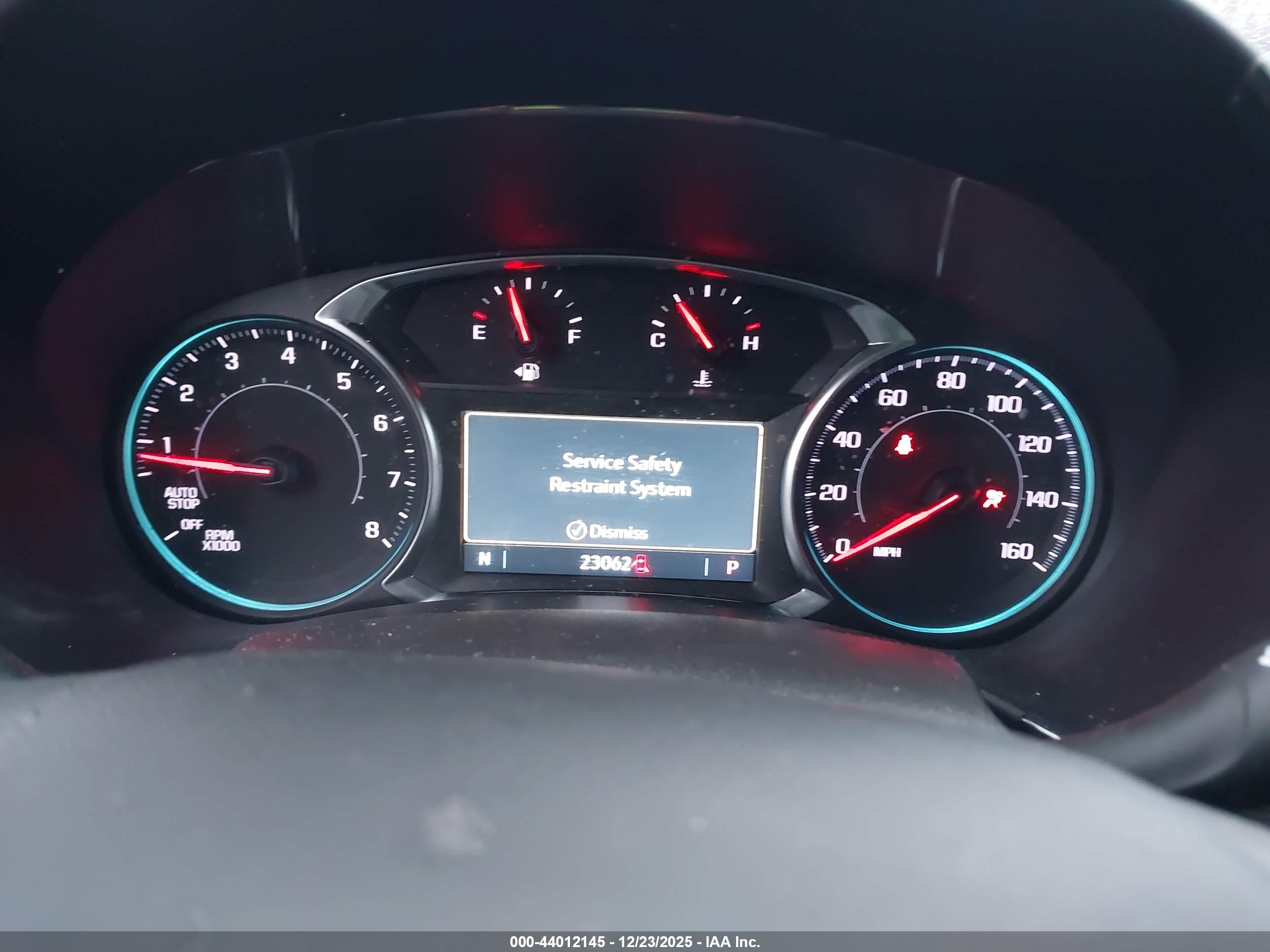 CHEVROLET EQUINOX image 7
