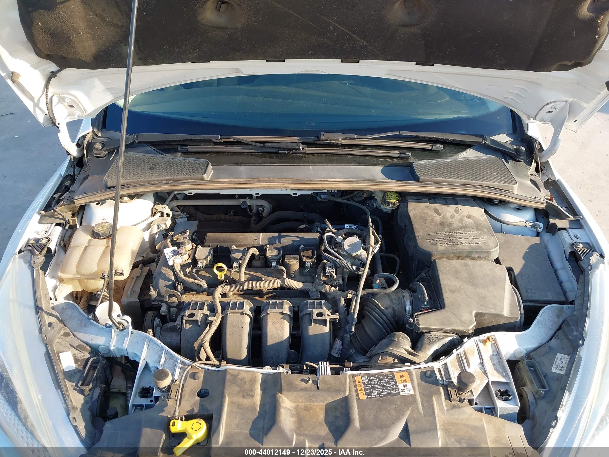 FORD FOCUS image 10