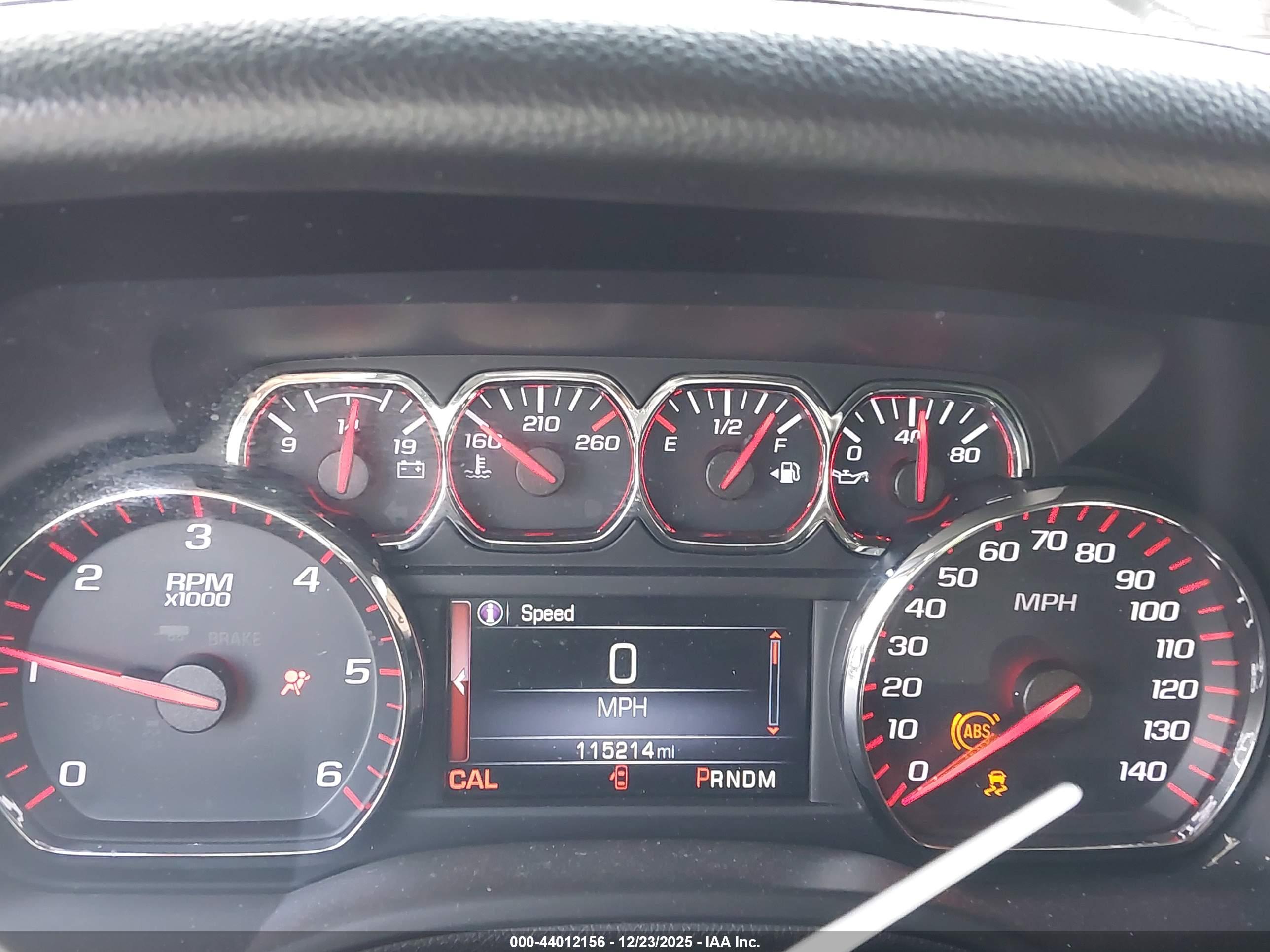 GMC YUKON image 7