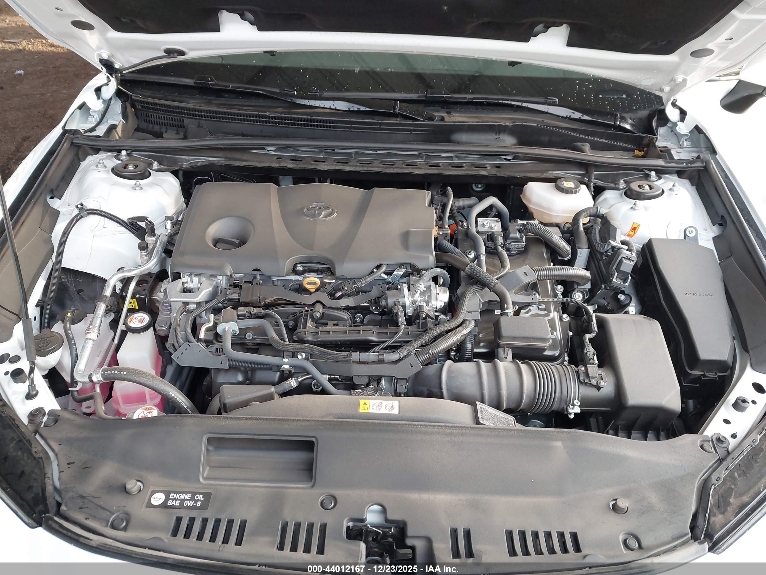TOYOTA CAMRY image 10
