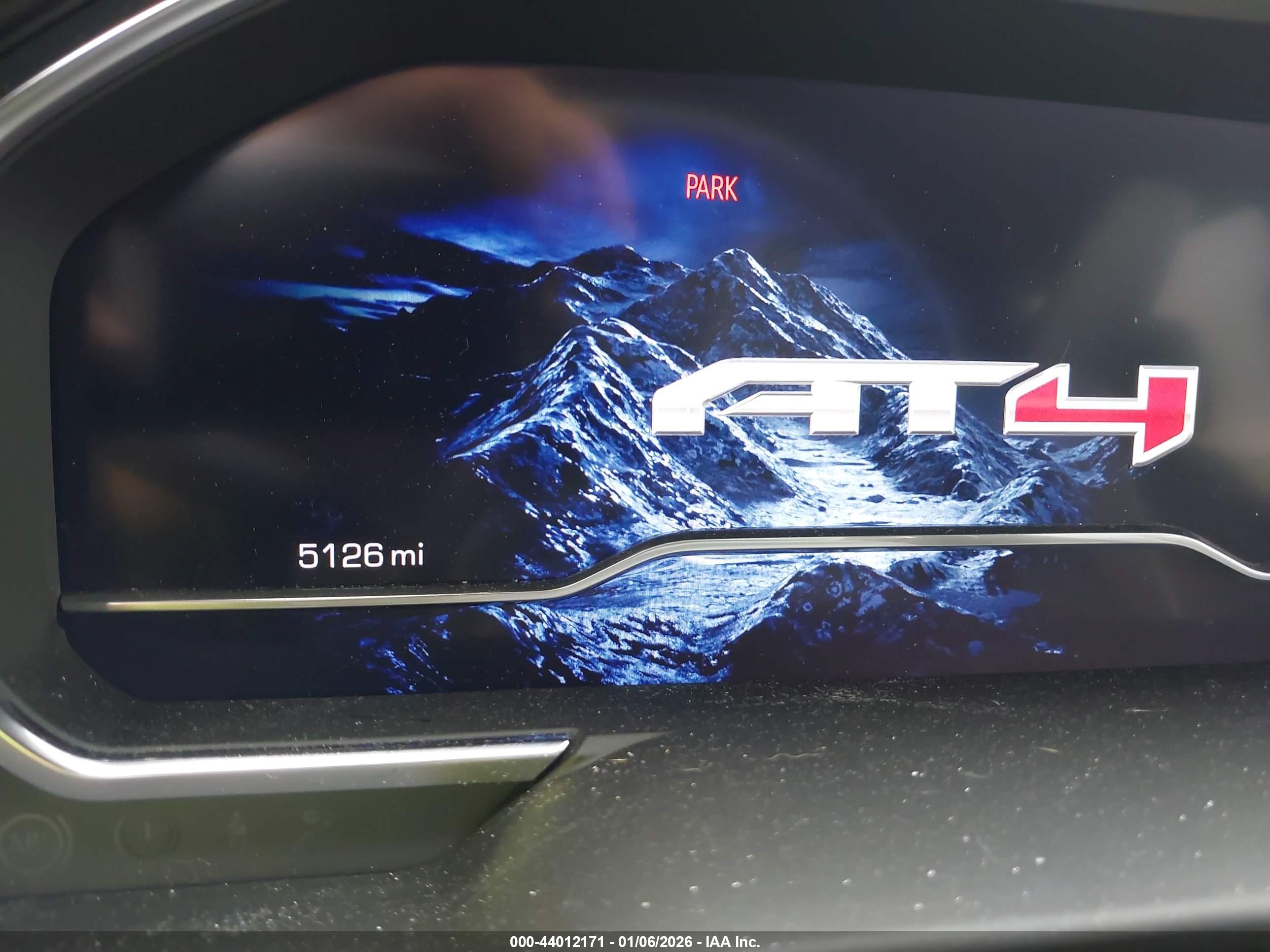 GMC SIERRA image 7