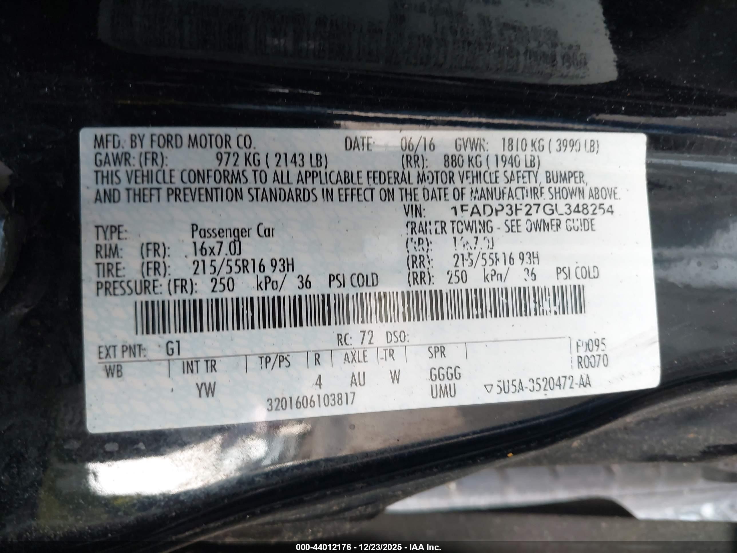 FORD FOCUS image 9