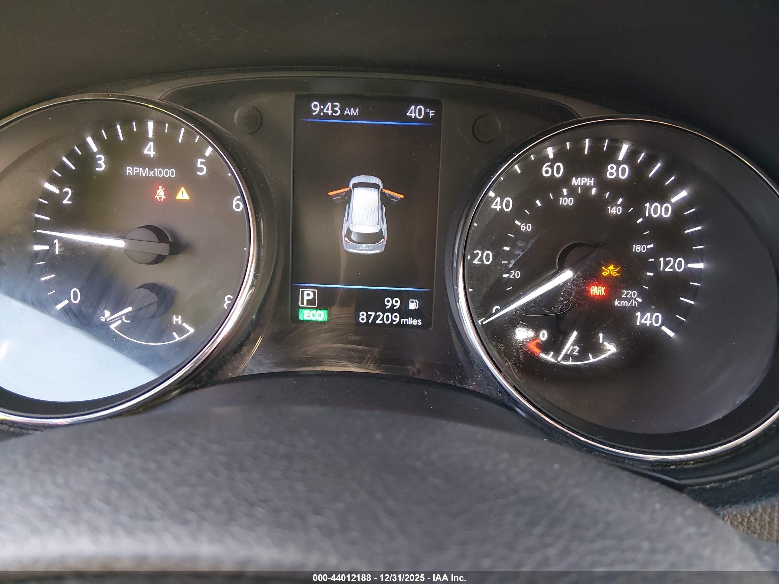 NISSAN ROGUE image 7
