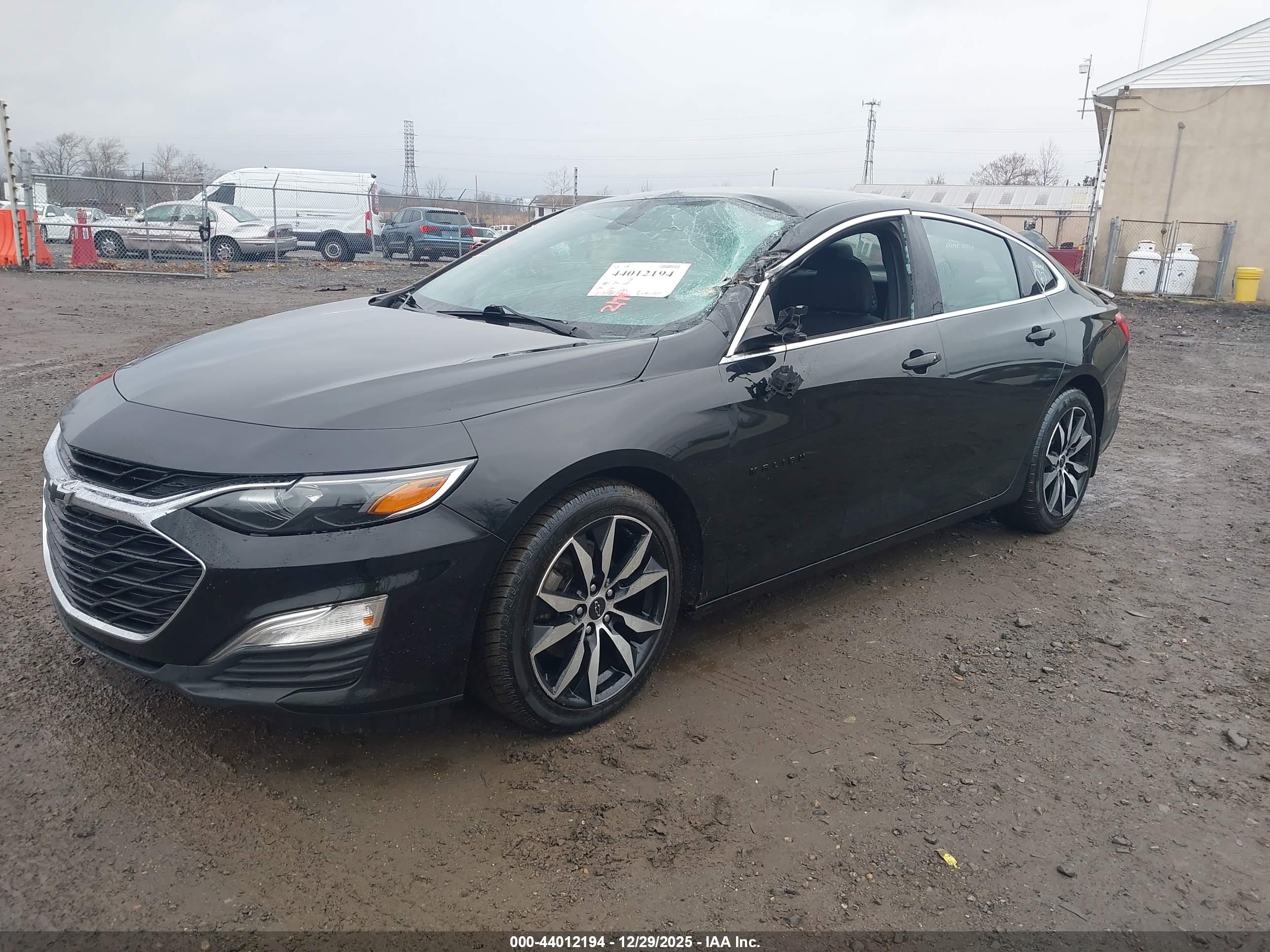 CHEVROLET MALIBU image 2