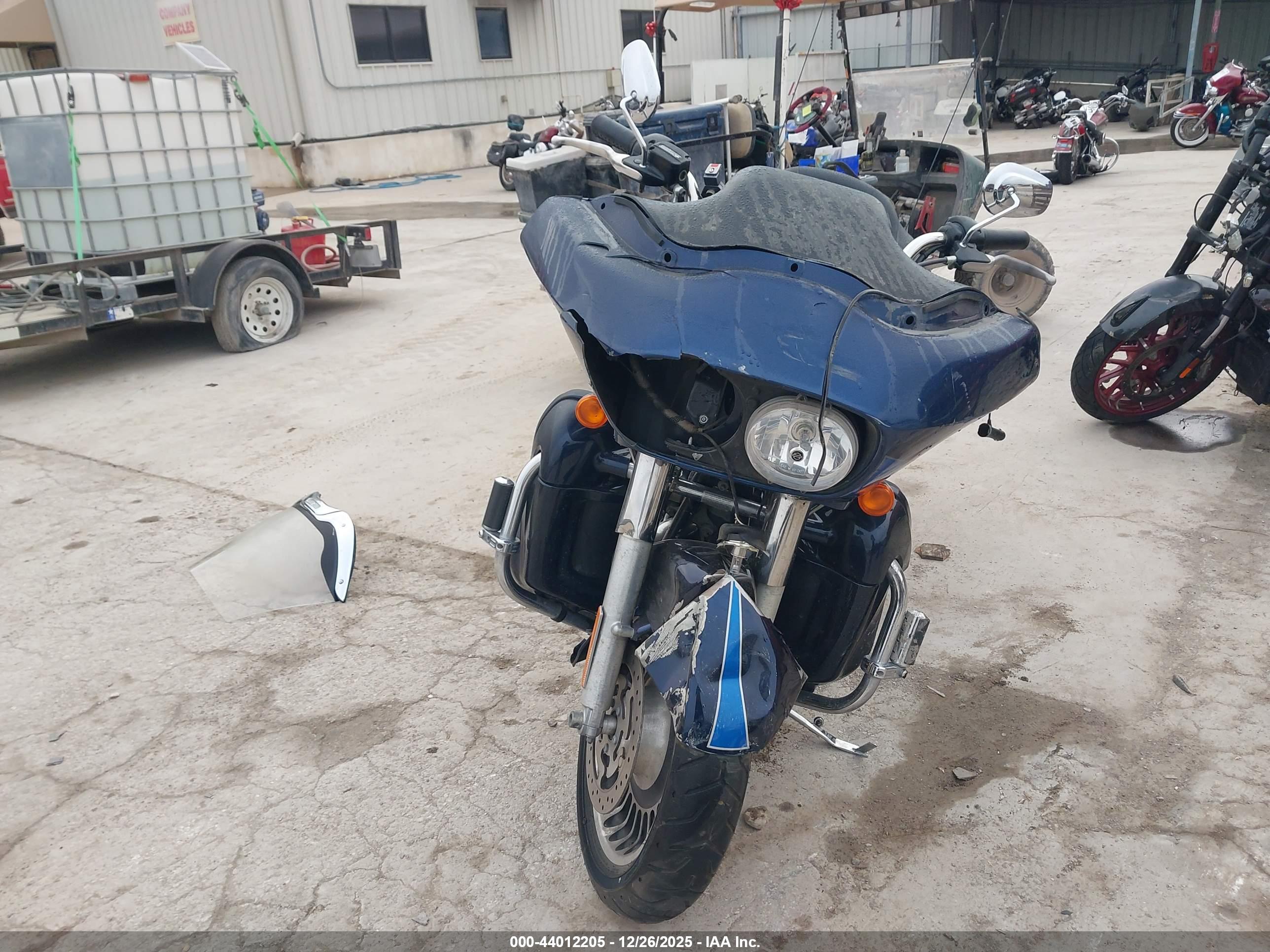 HARLEY-DAVIDSON FLTRU image 5