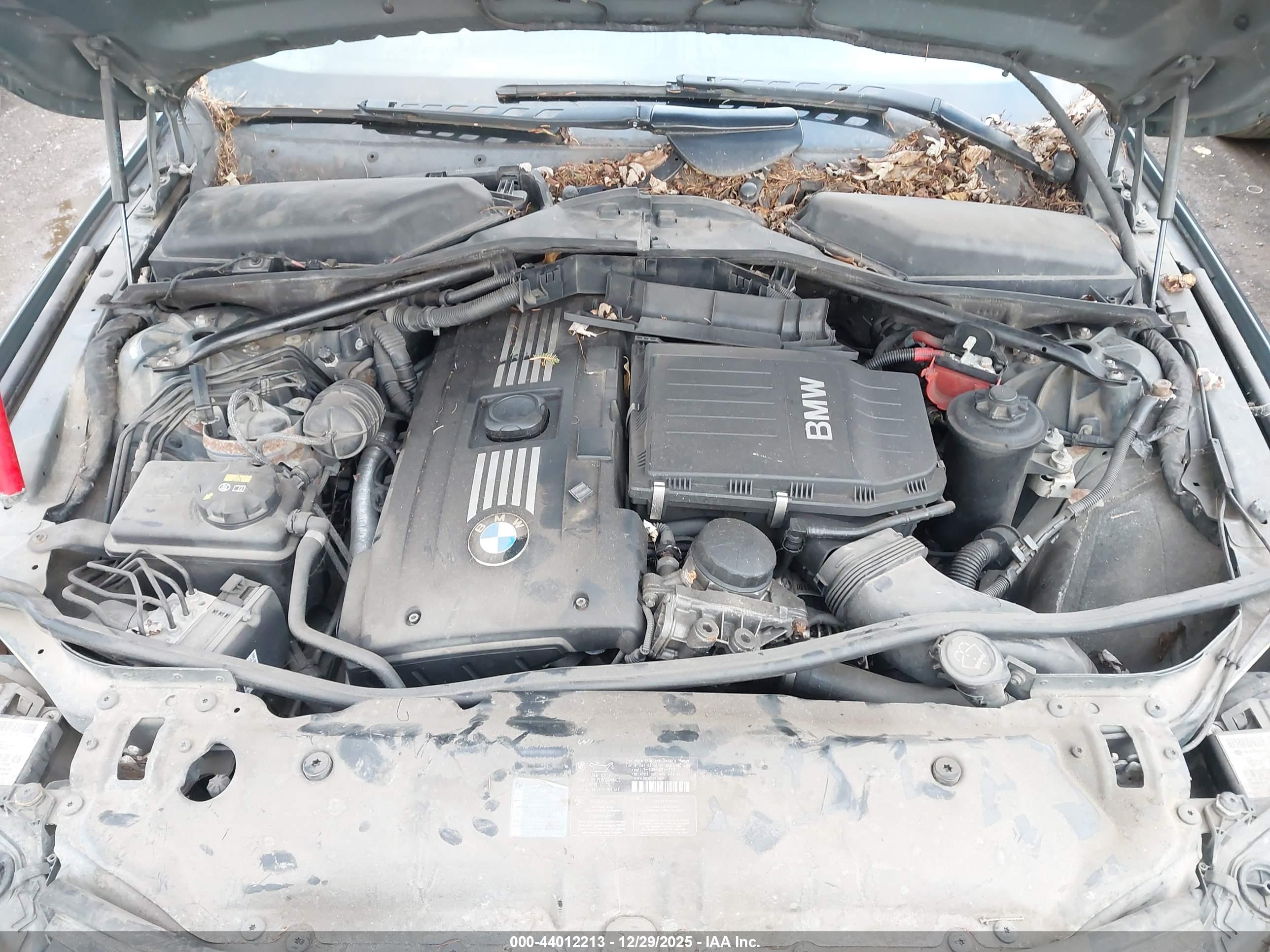 BMW 535XI image 10