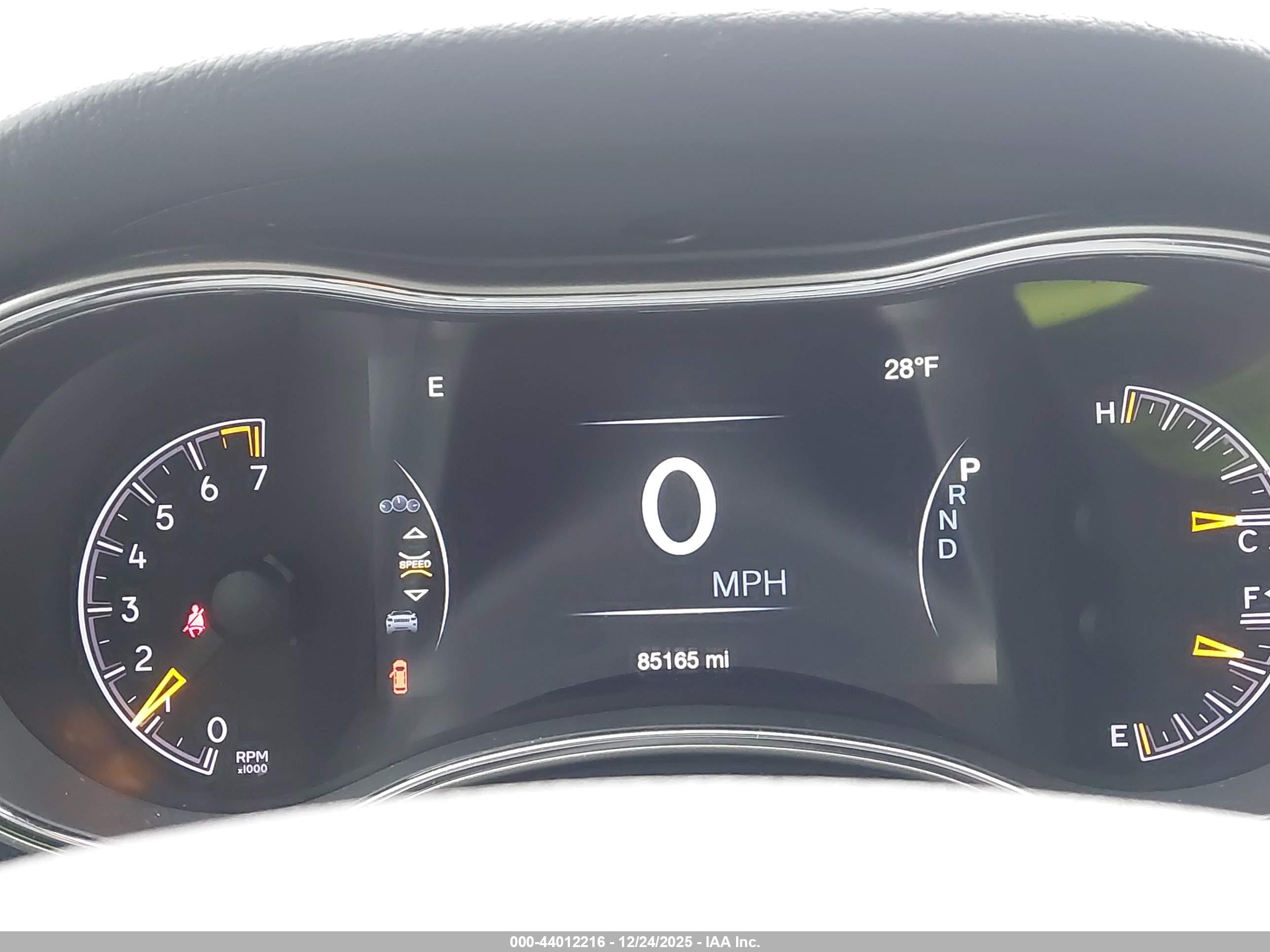 JEEP GRAND image 7