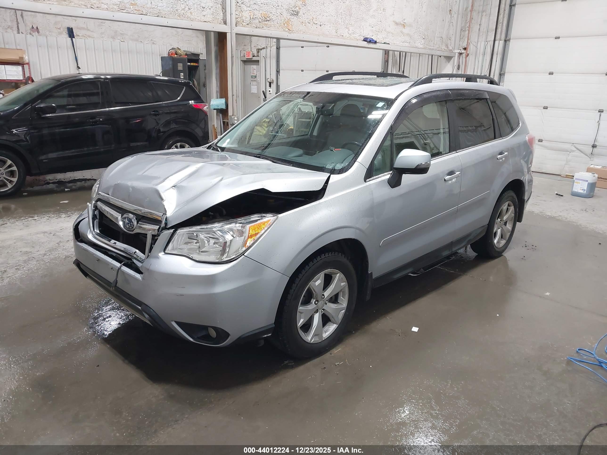 SUBARU FORESTER image 2