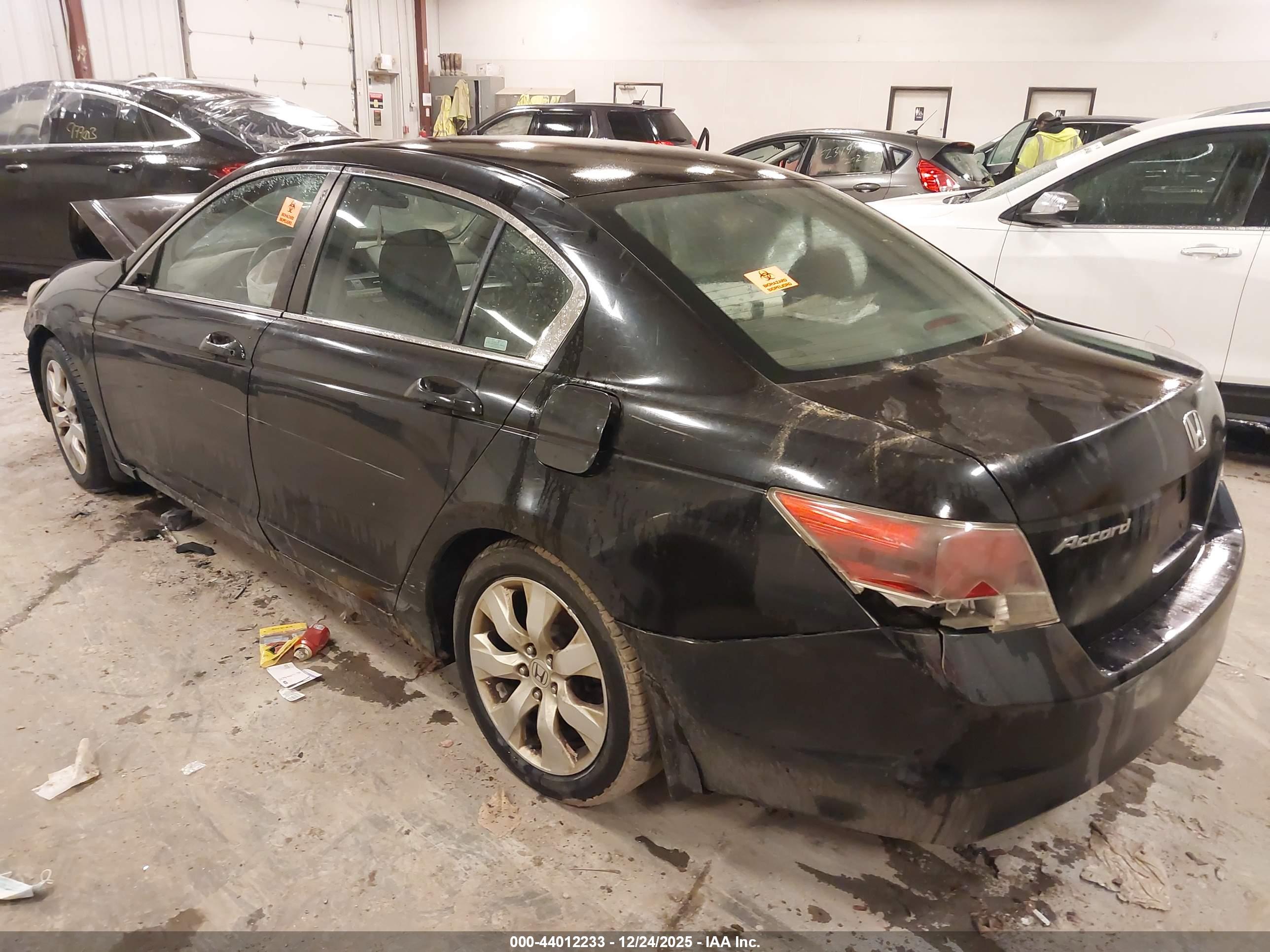 HONDA ACCORD image 3