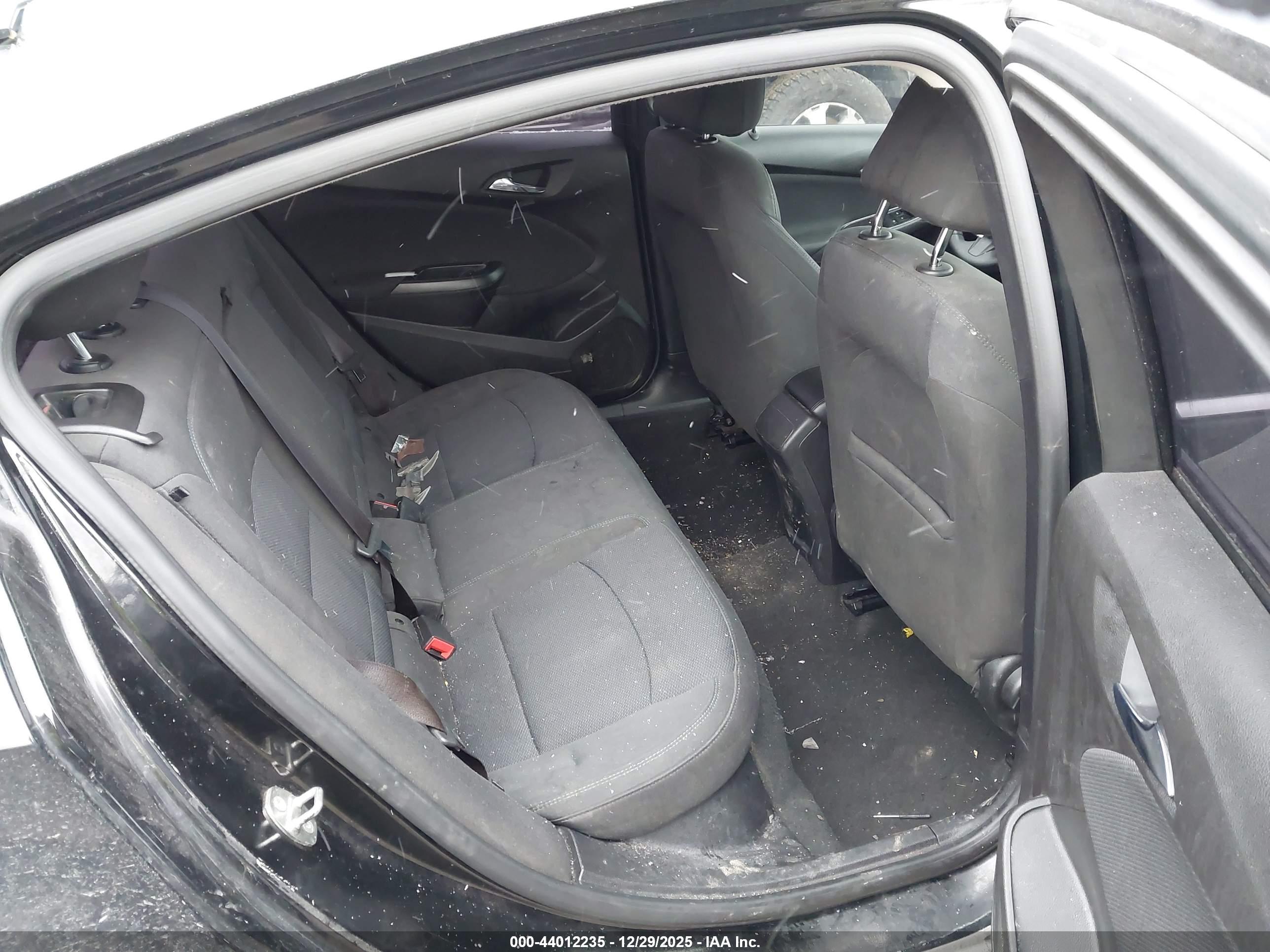CHEVROLET CRUZE image 8