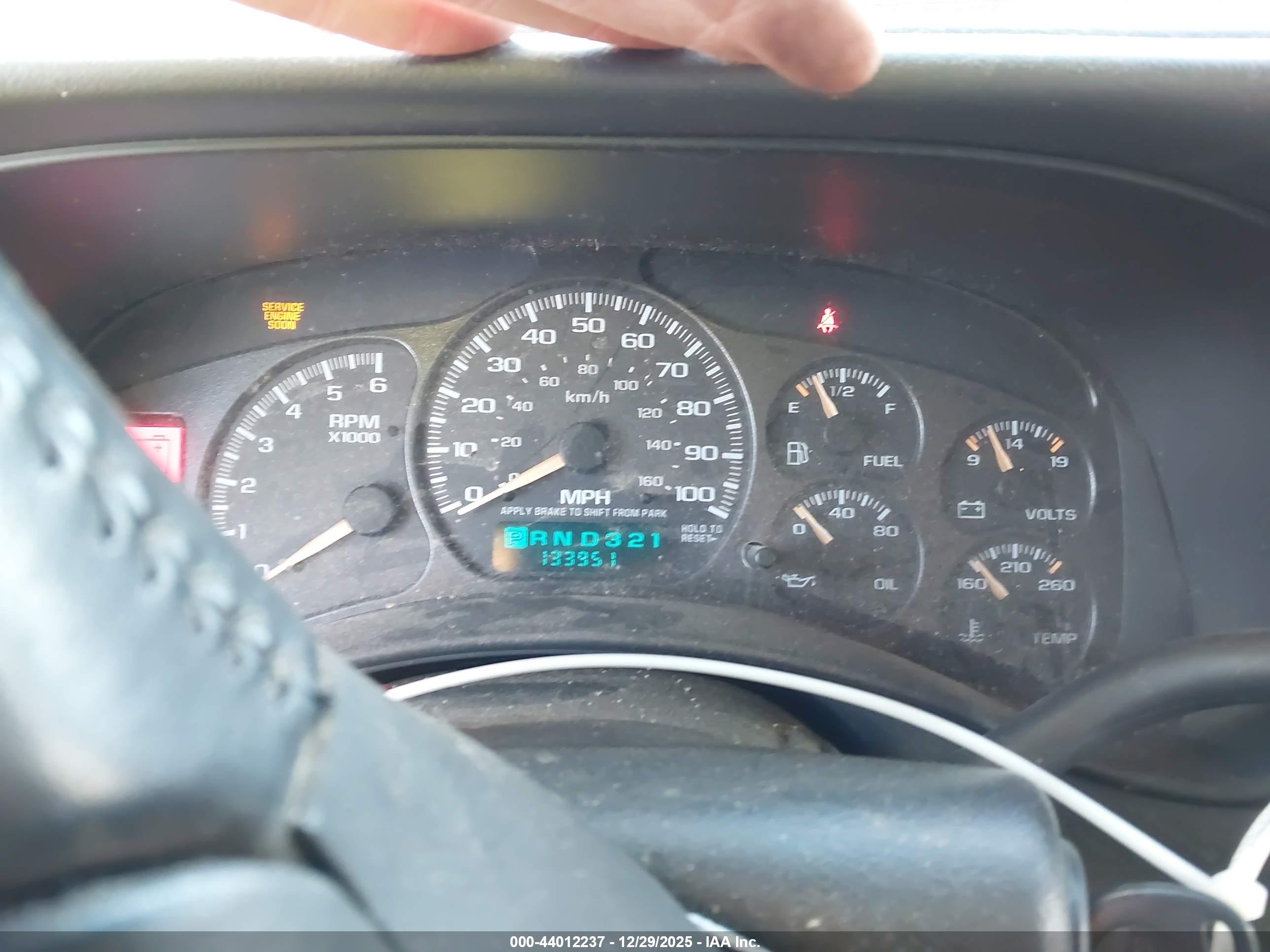 CHEVROLET AVALANCHE image 7