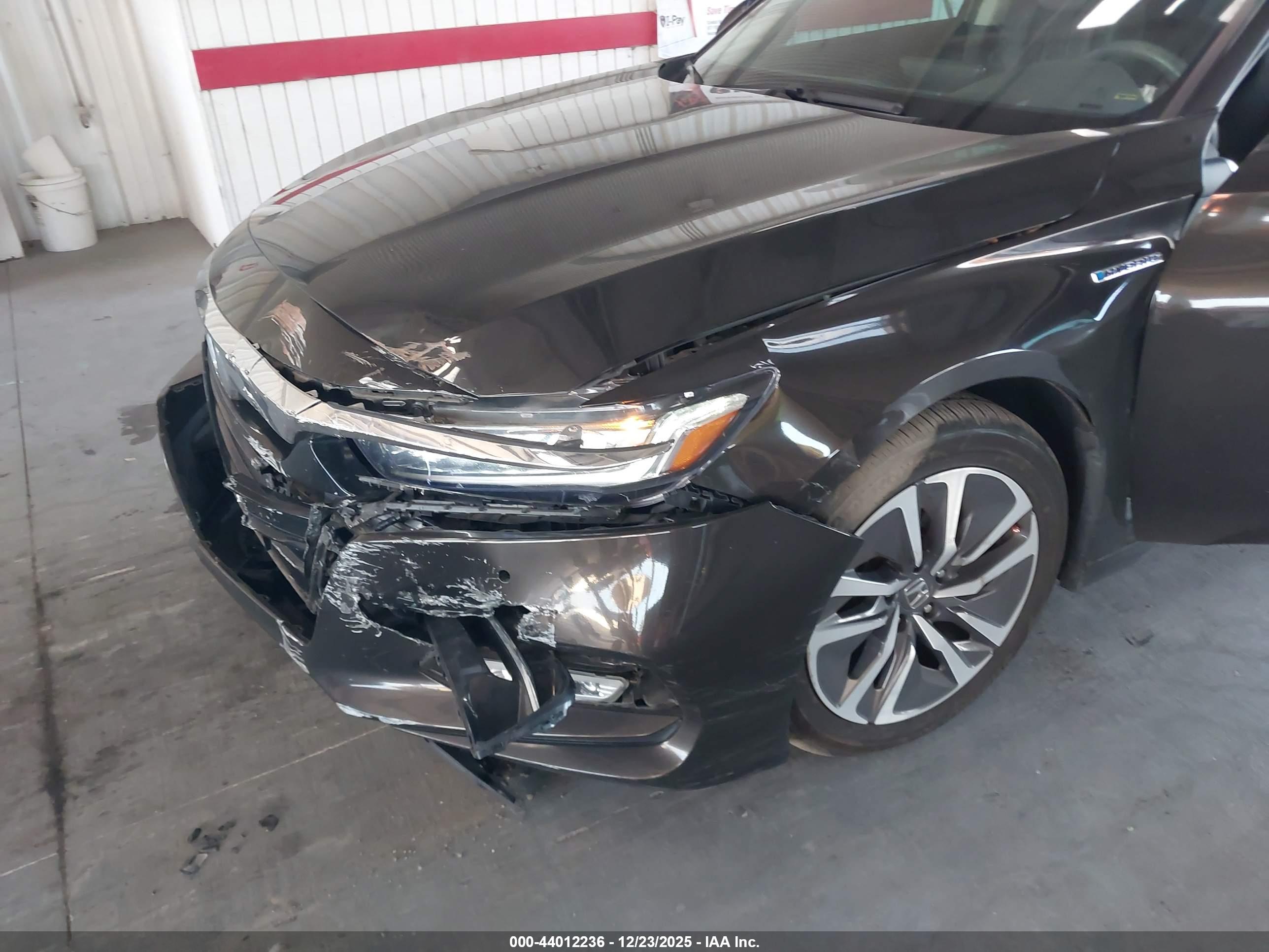 HONDA ACCORD image 6