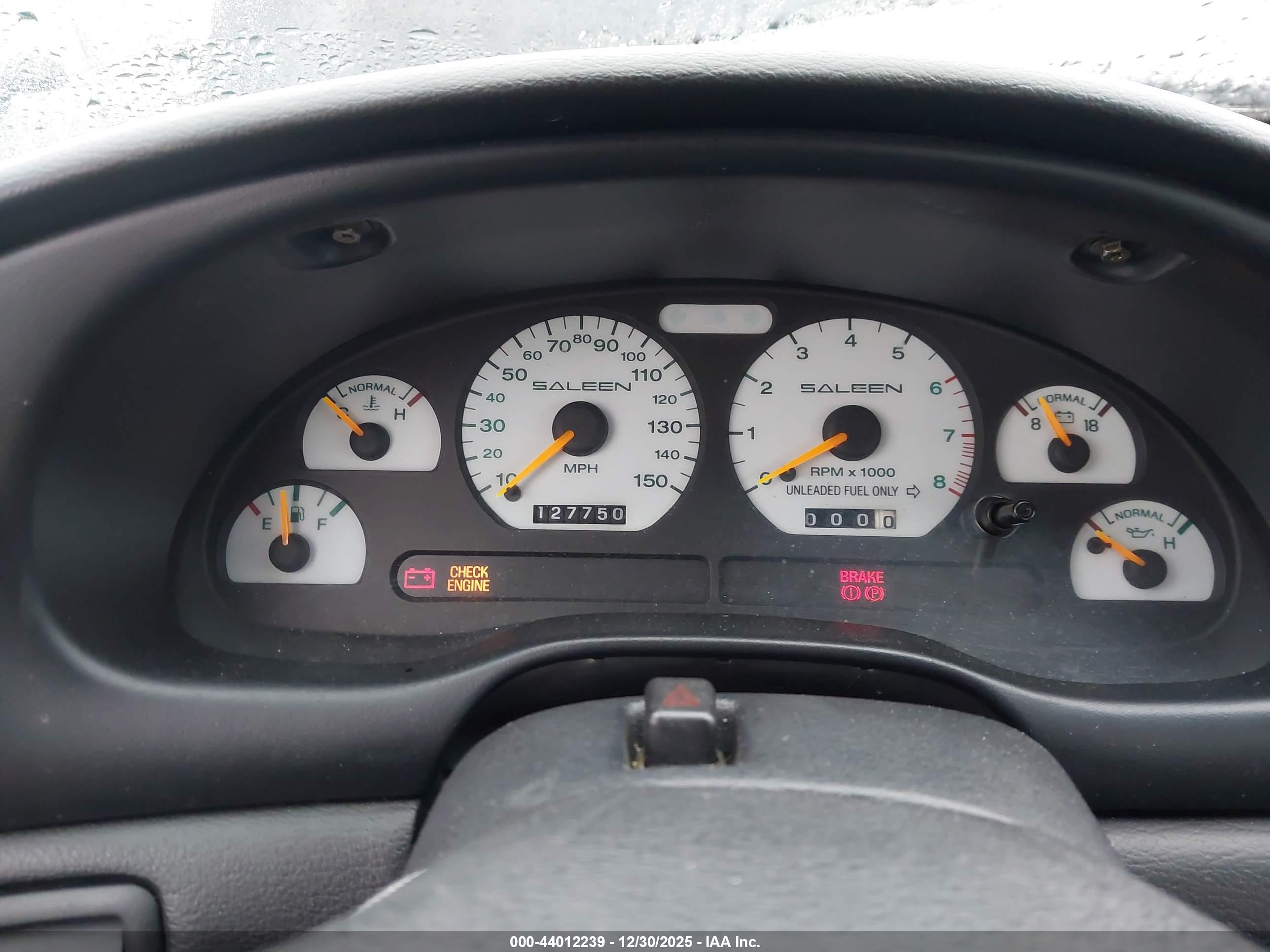 FORD MUSTANG image 7