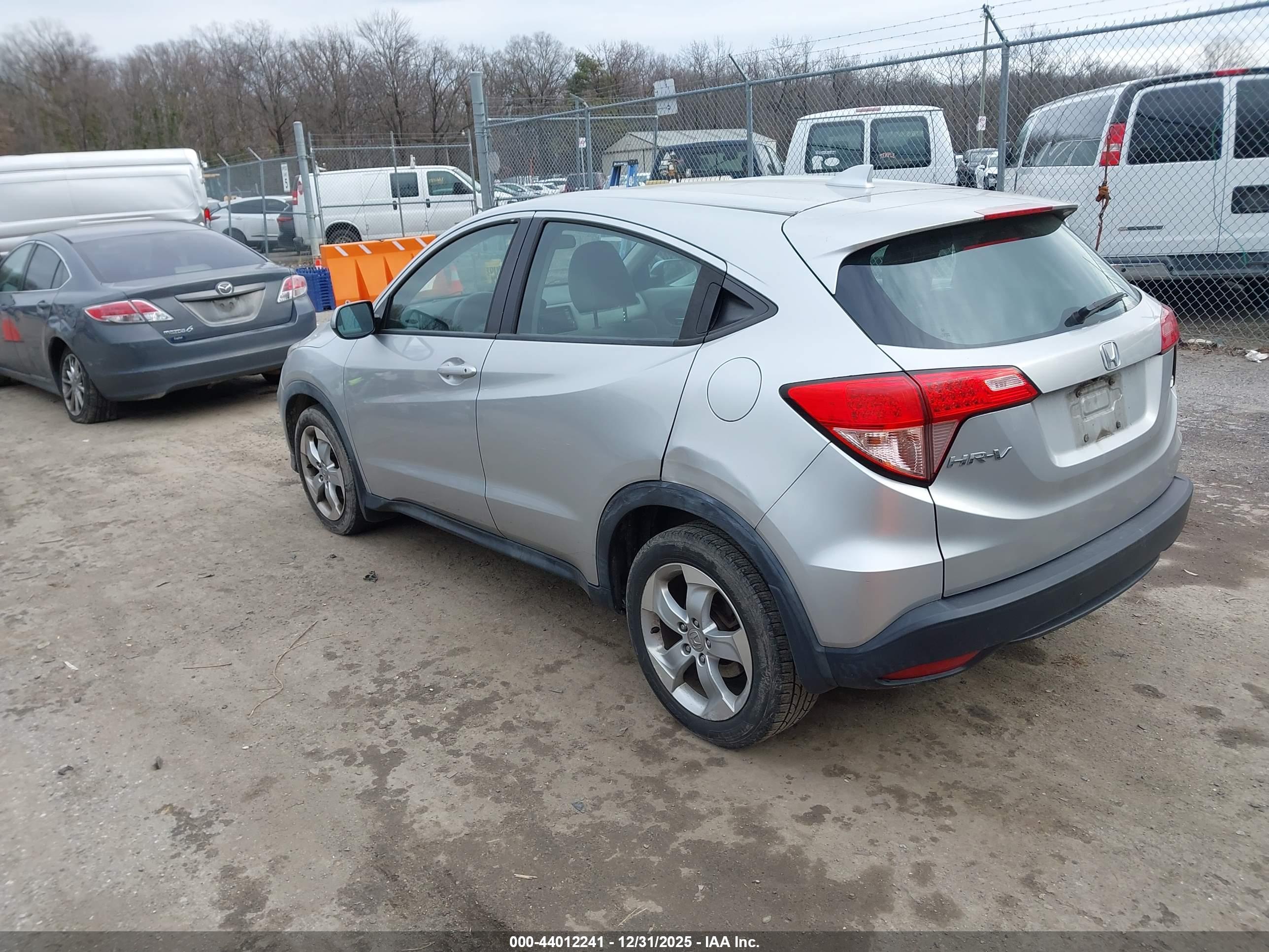 HONDA HR-V image 3