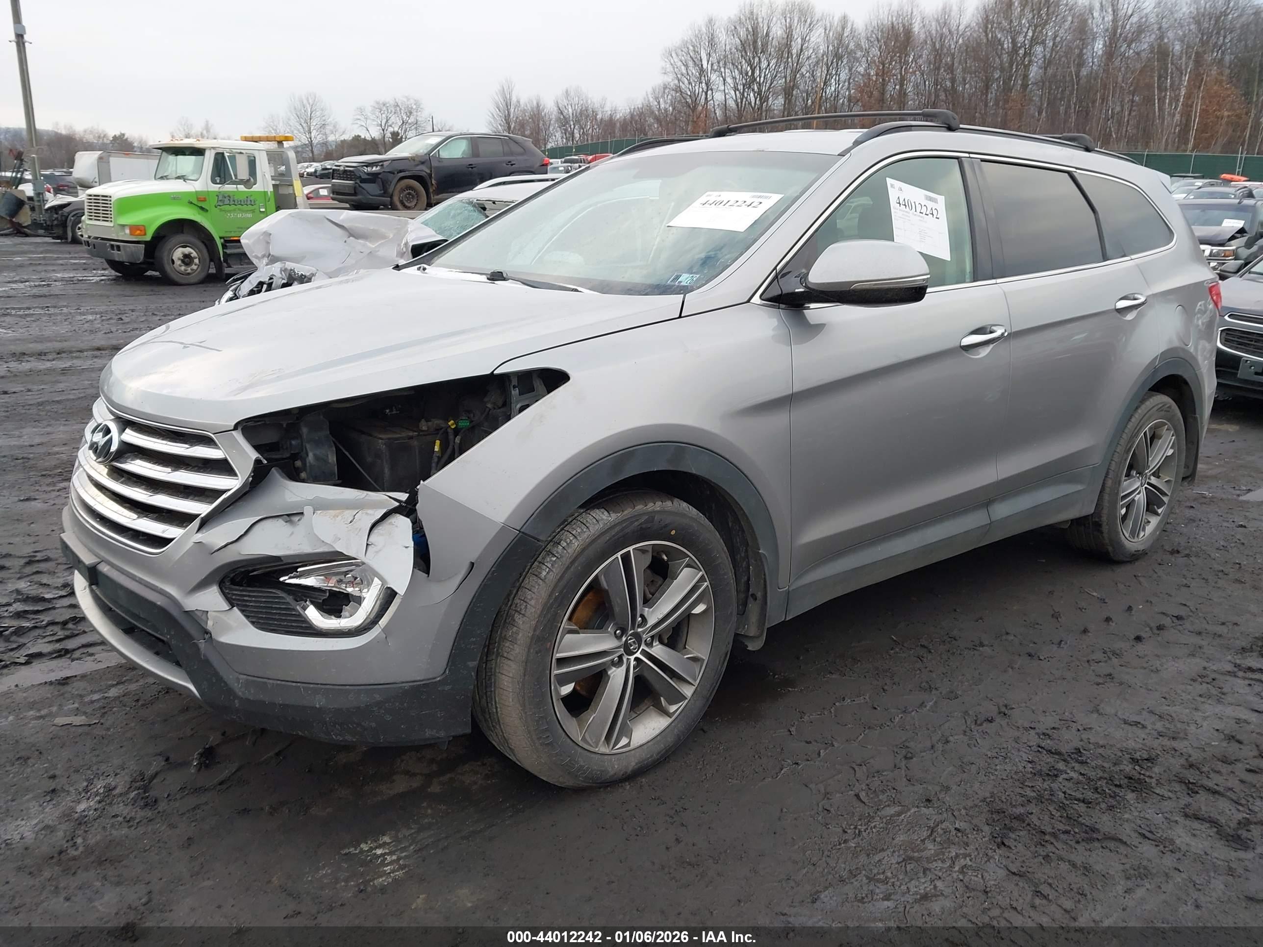 HYUNDAI SANTA image 2