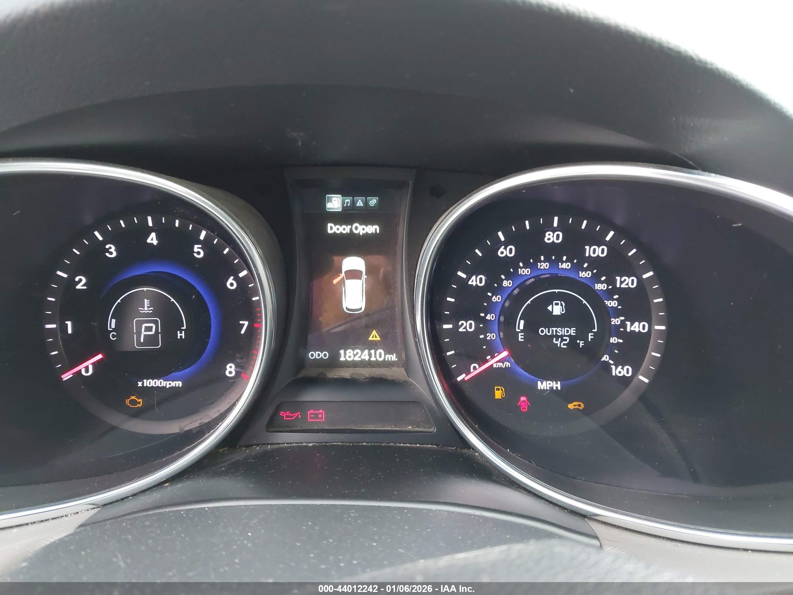 HYUNDAI SANTA image 7