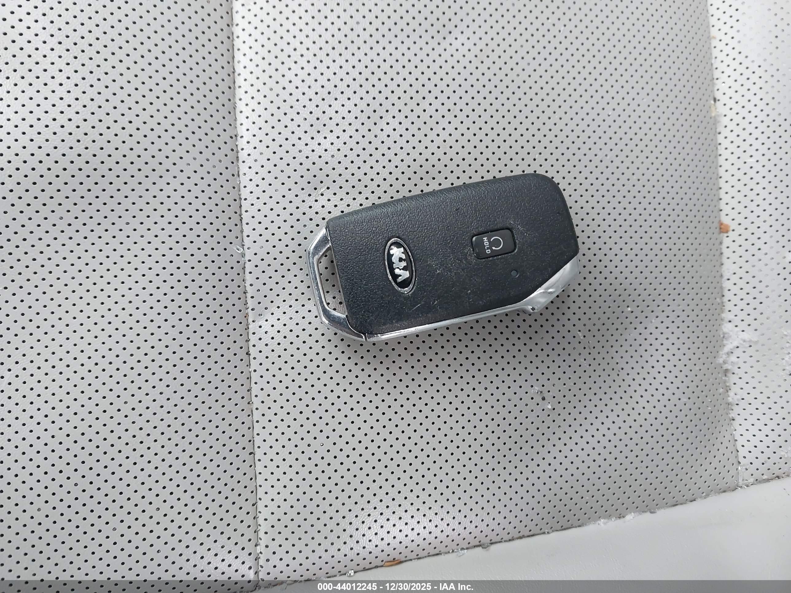 KIA TELLURIDE image 11