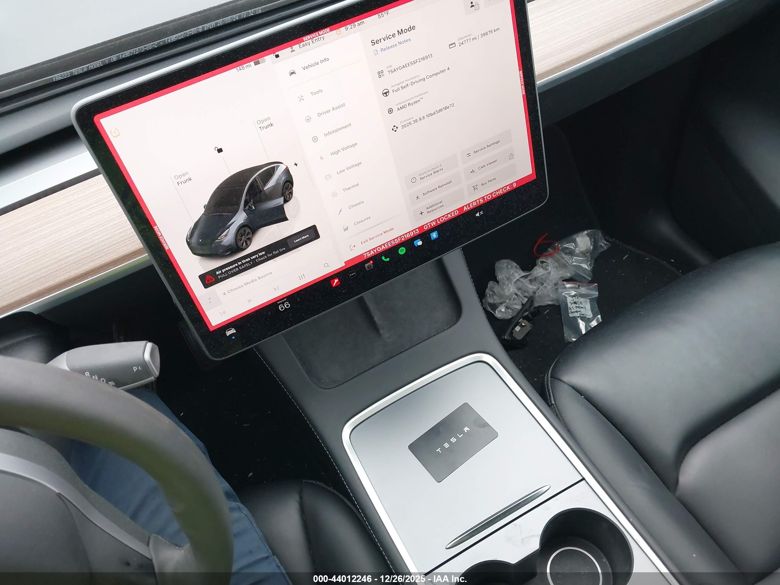 TESLA MODEL image 11