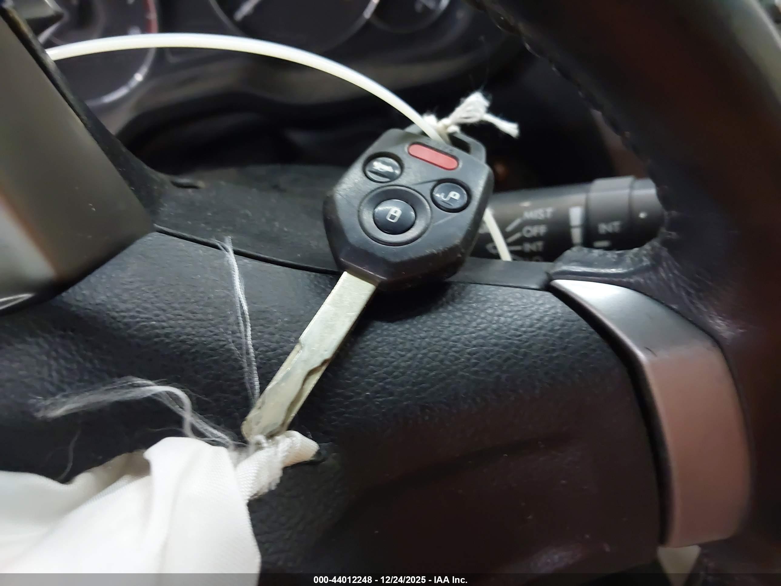 SUBARU LEGACY image 11
