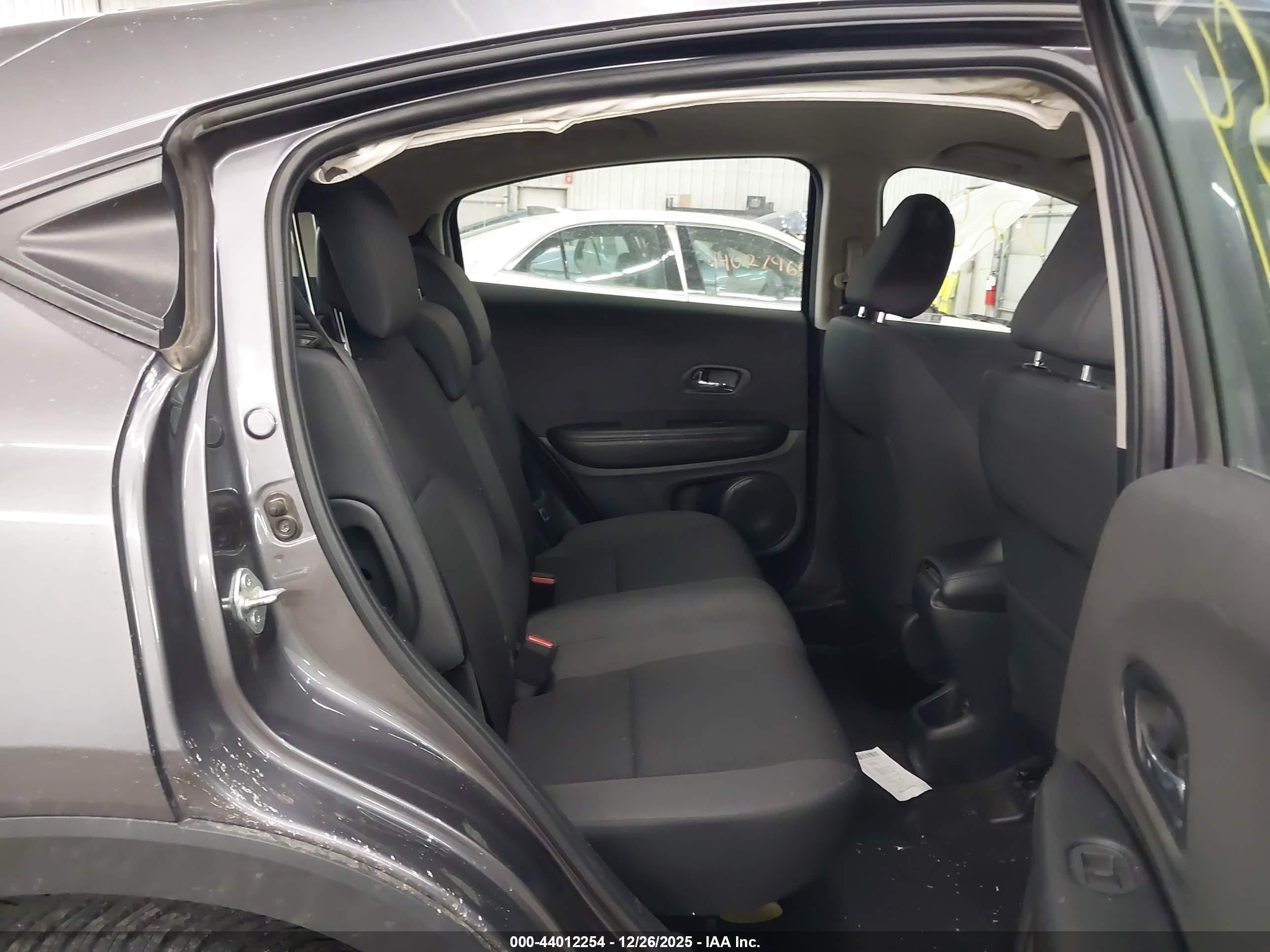 HONDA HR-V image 8