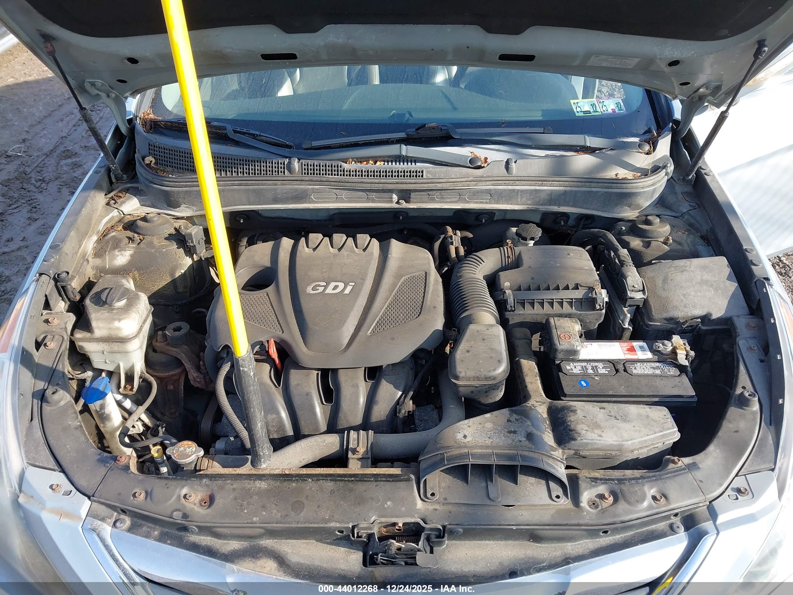 HYUNDAI SONATA image 10