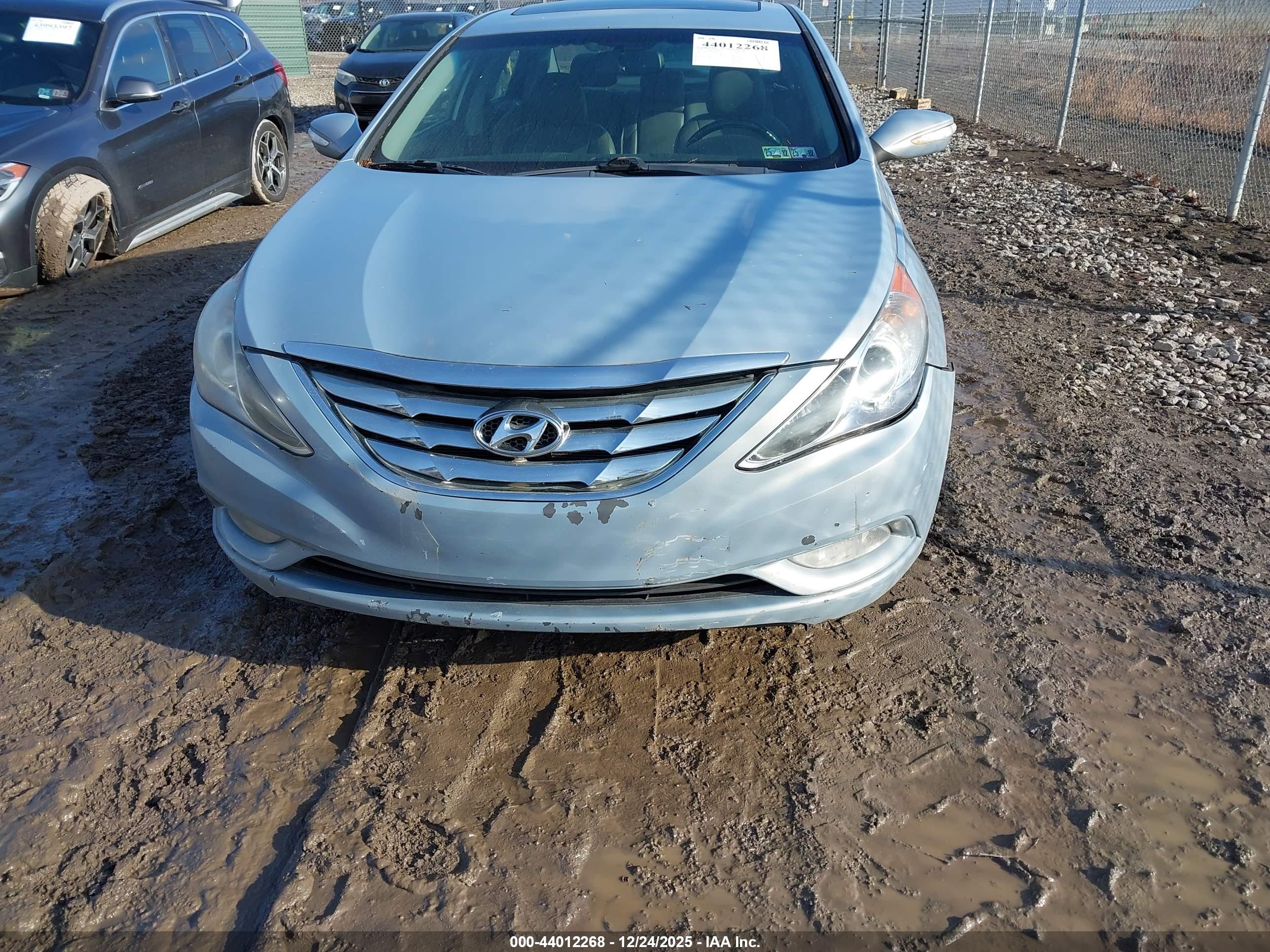 HYUNDAI SONATA image 6