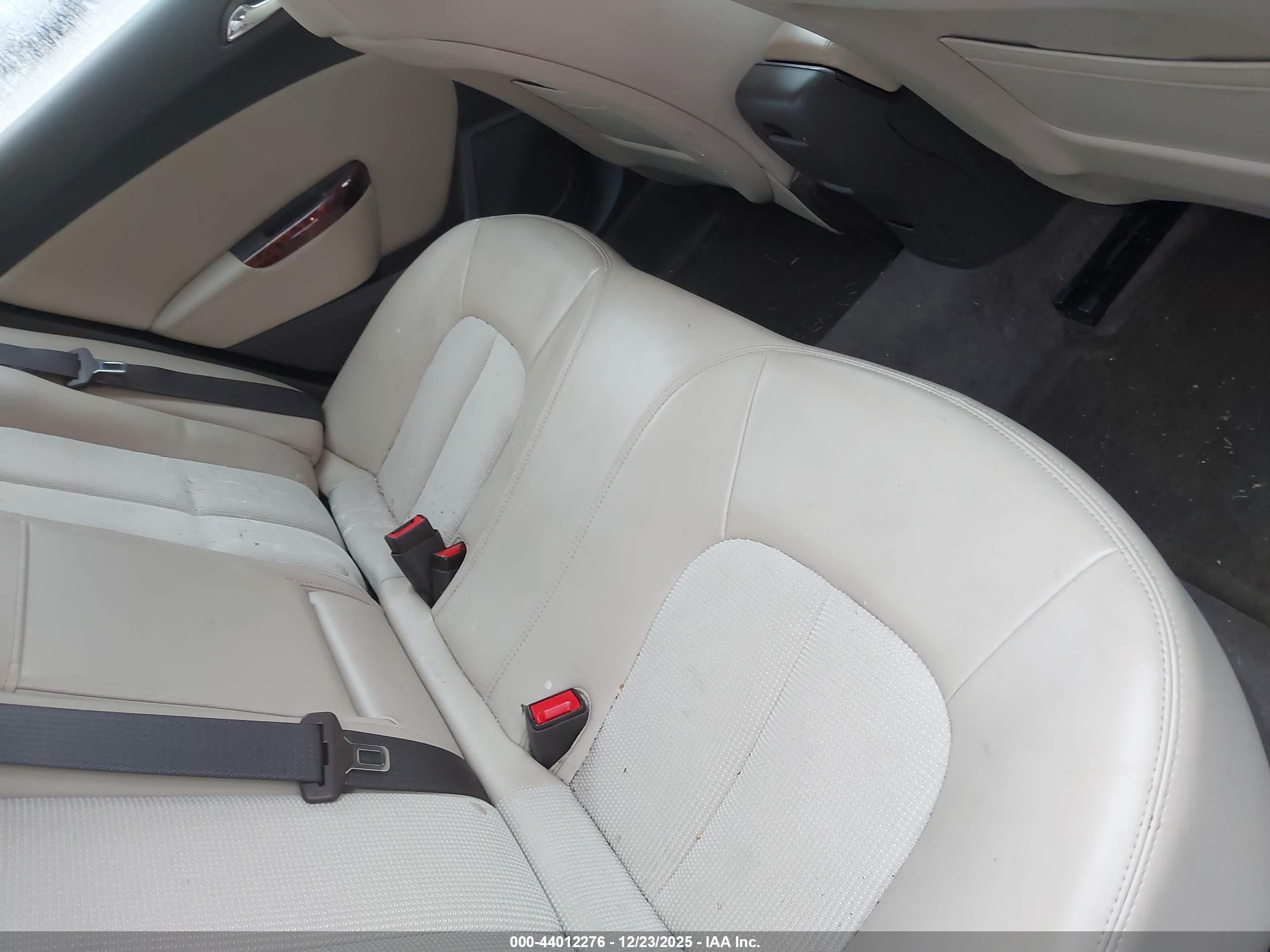 BUICK VERANO image 8