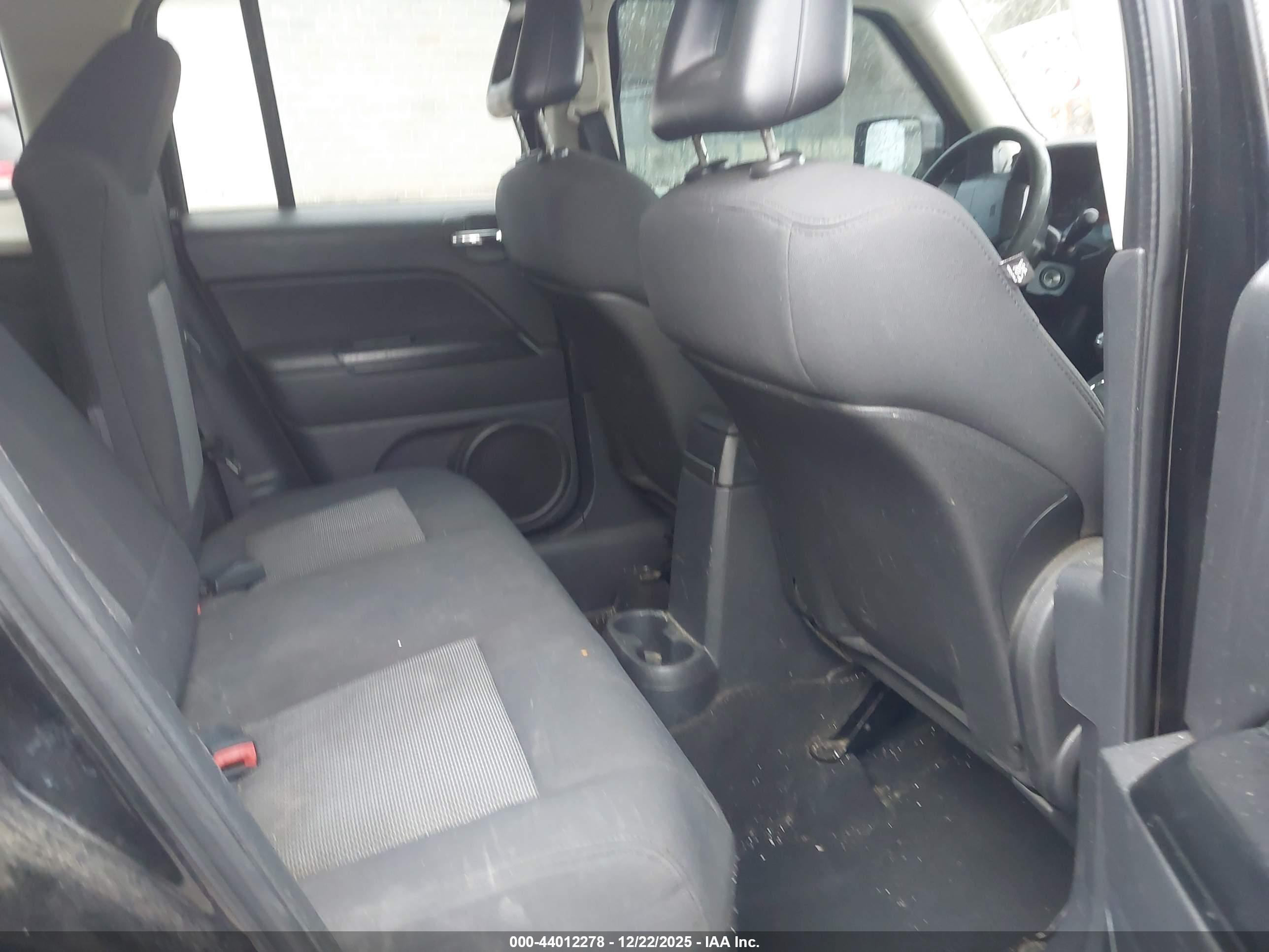 JEEP PATRIOT image 8