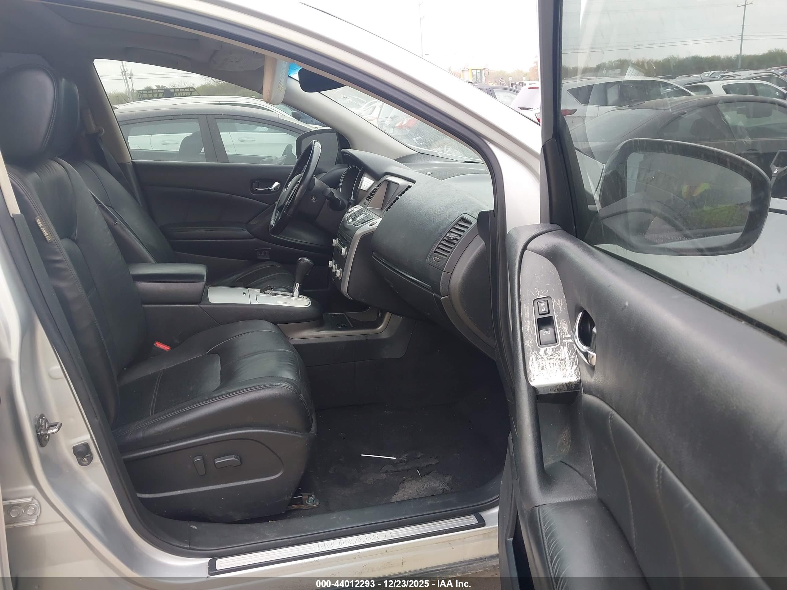 NISSAN MURANO image 5