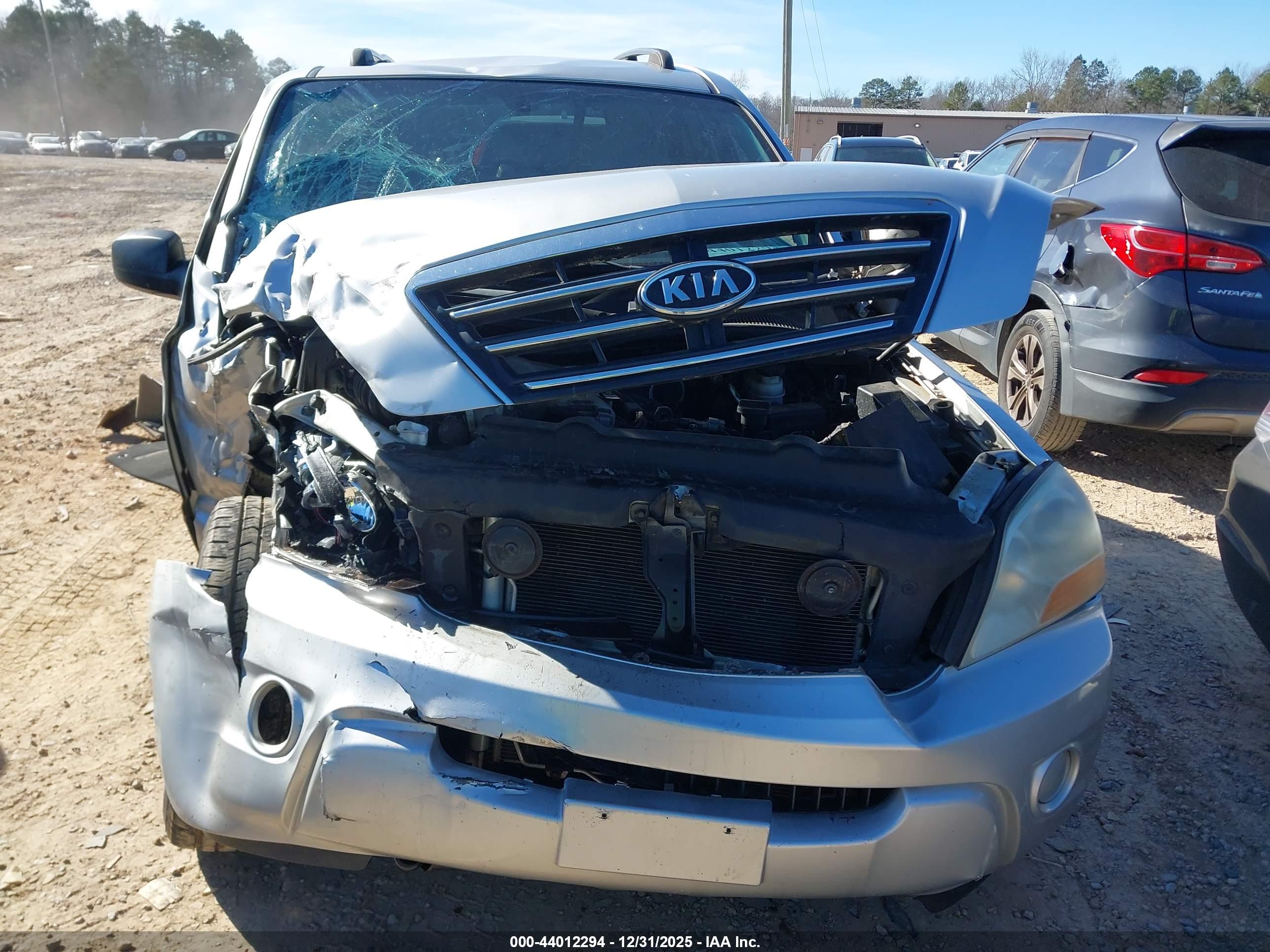 KIA SORENTO image 6