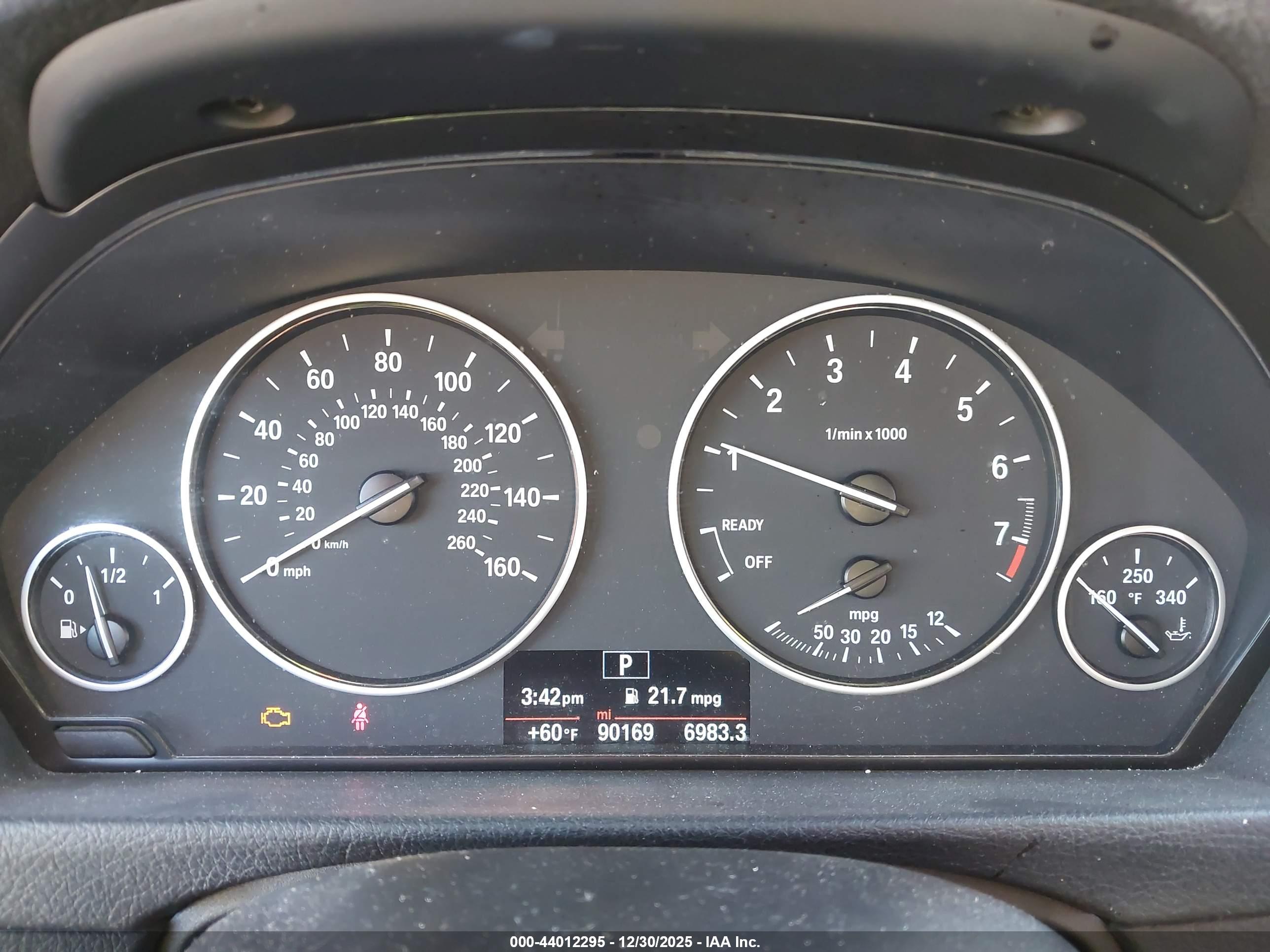 BMW 320I image 7